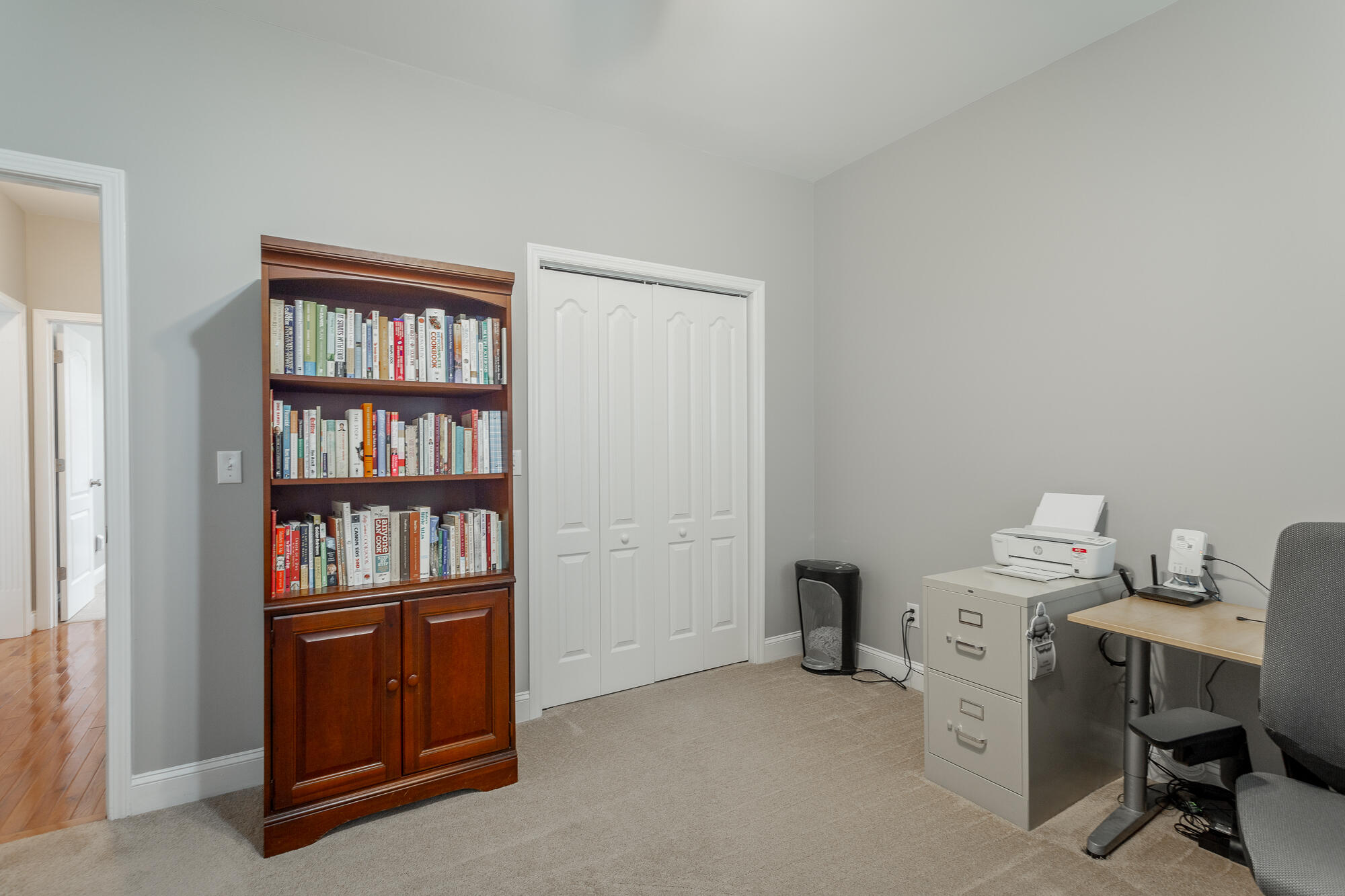 2435 Chimney Lake Circle