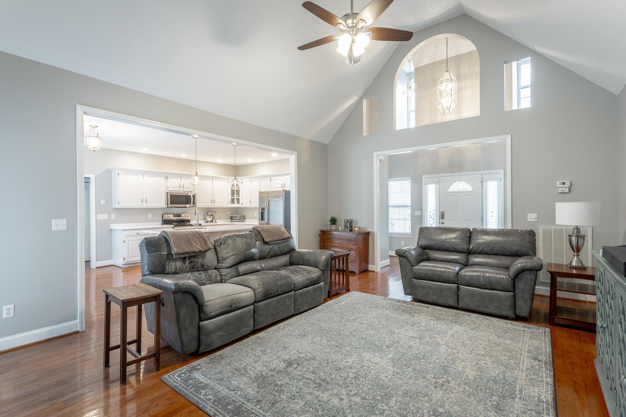 2435 Chimney Lake Circle