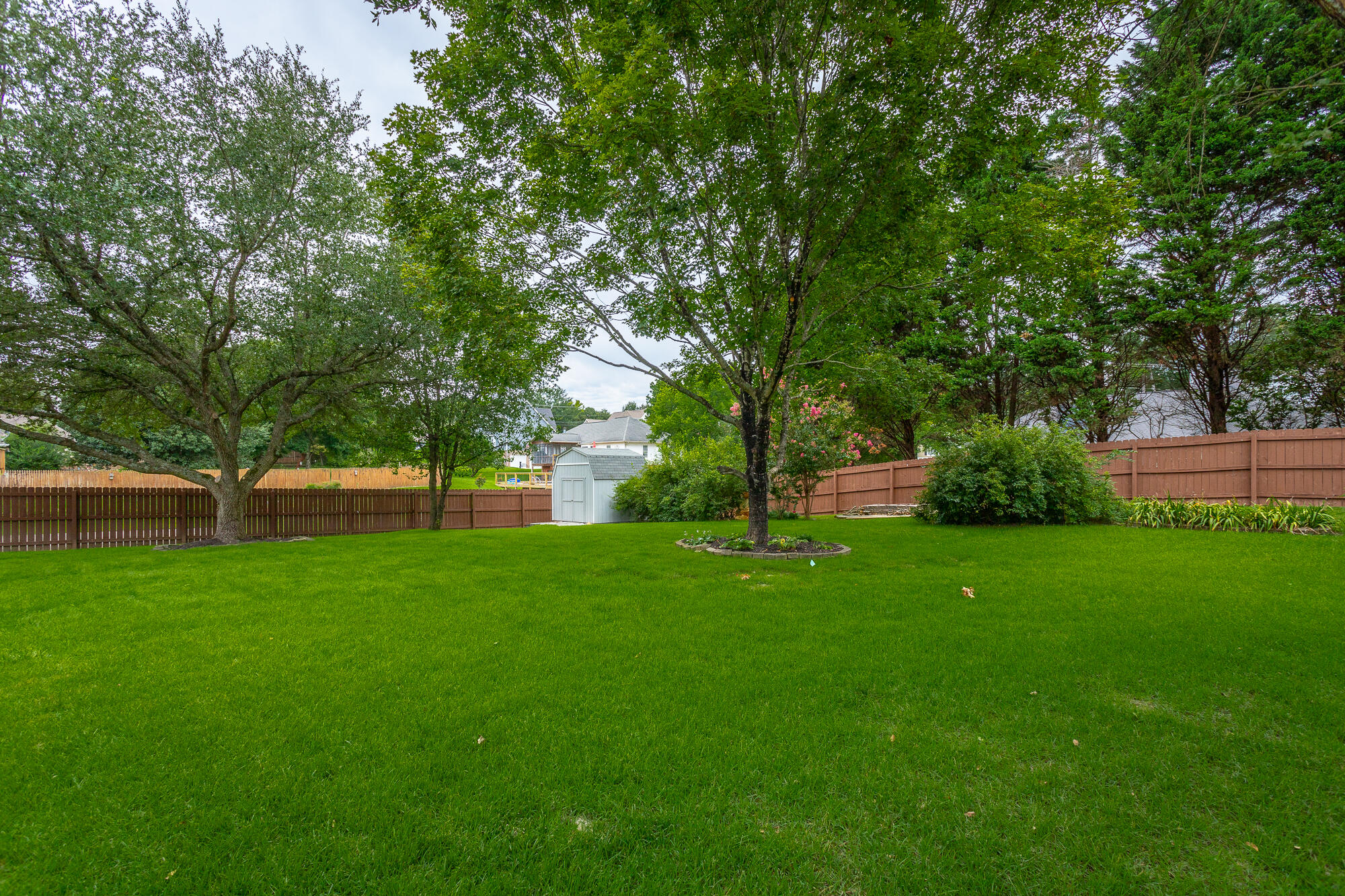 2435 Chimney Lake Circle