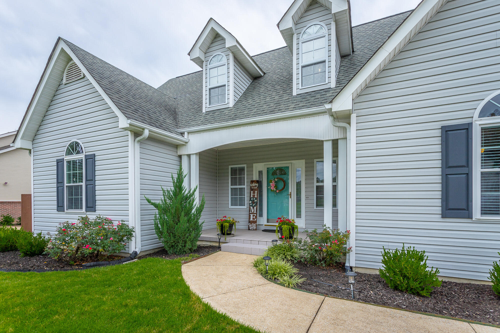 2435 Chimney Lake Circle