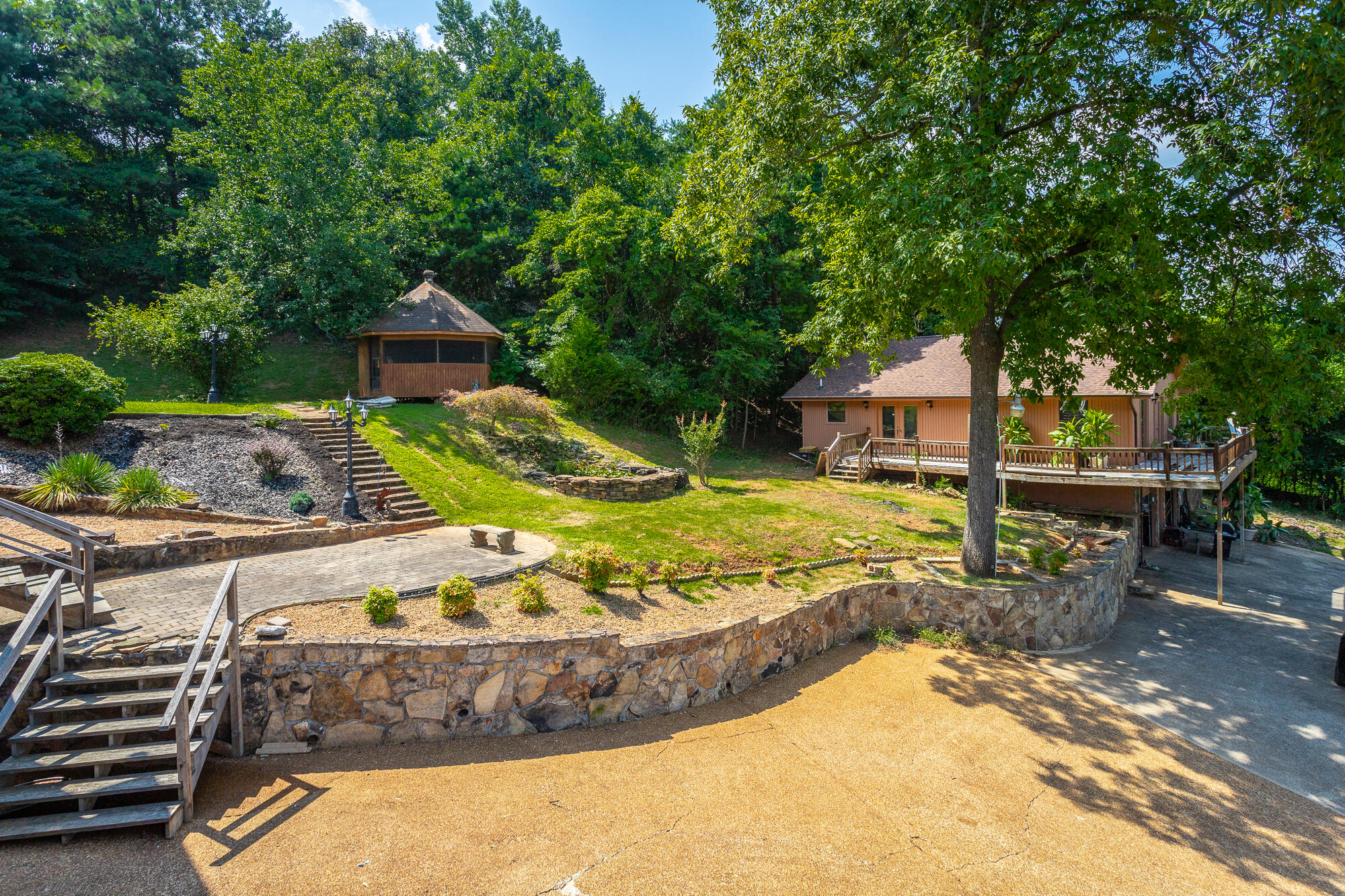 3513 S Gold Point Circle