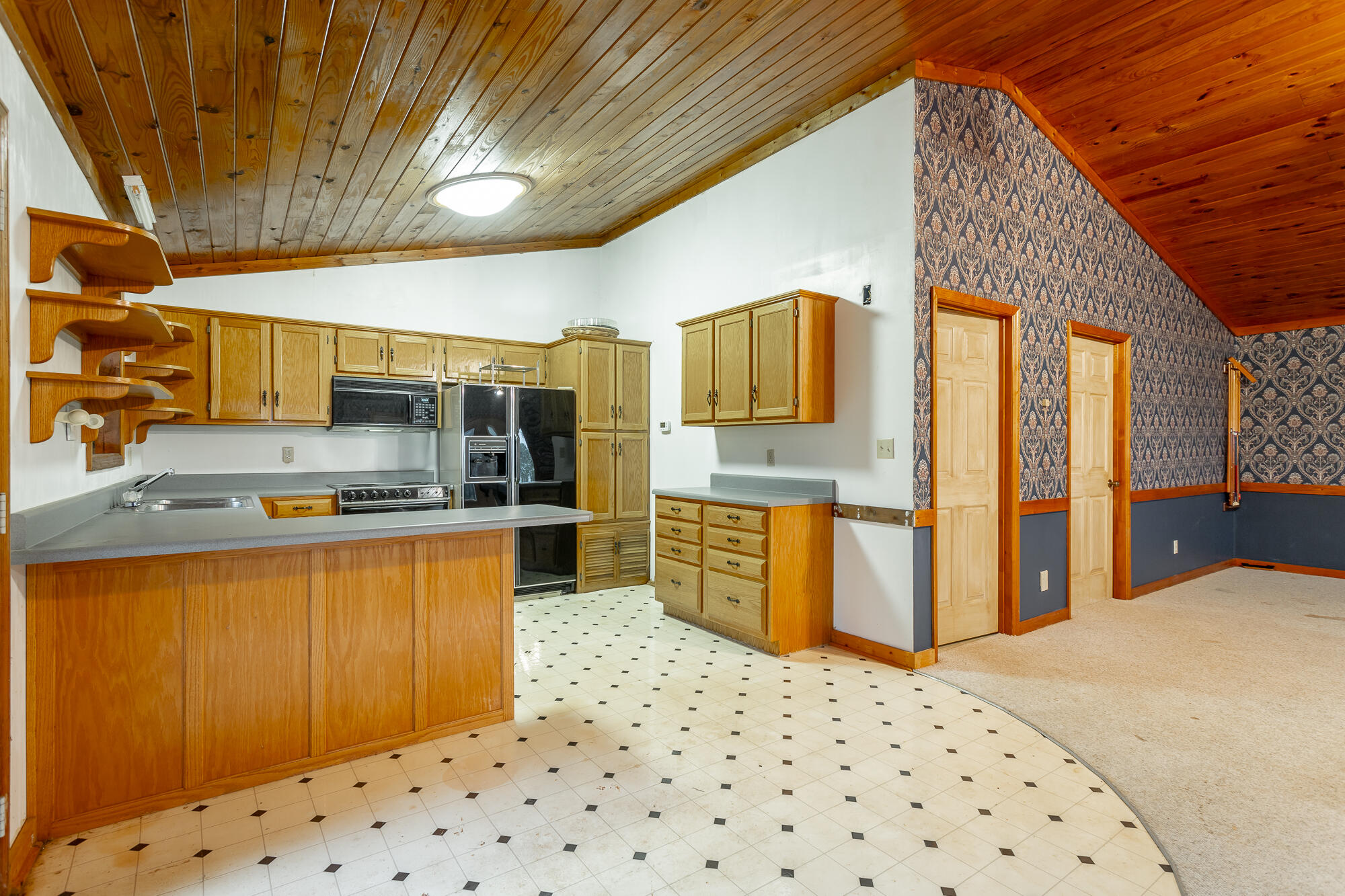 3513 S Gold Point Circle