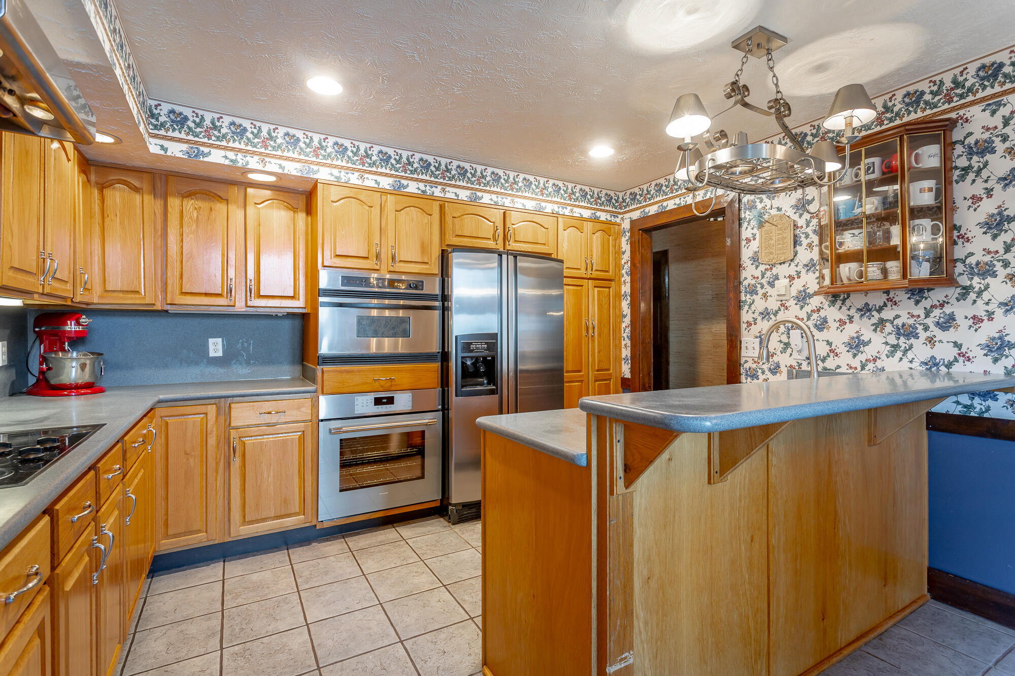 3513 S Gold Point Circle