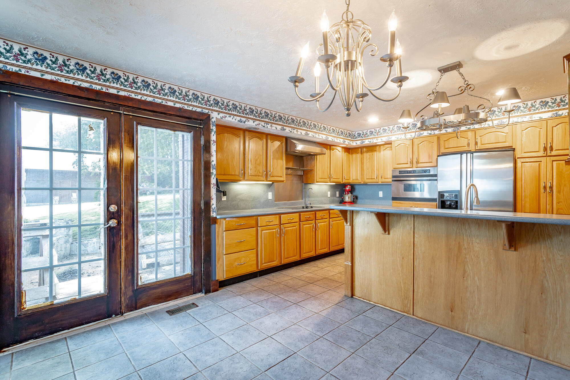 3513 S Gold Point Circle