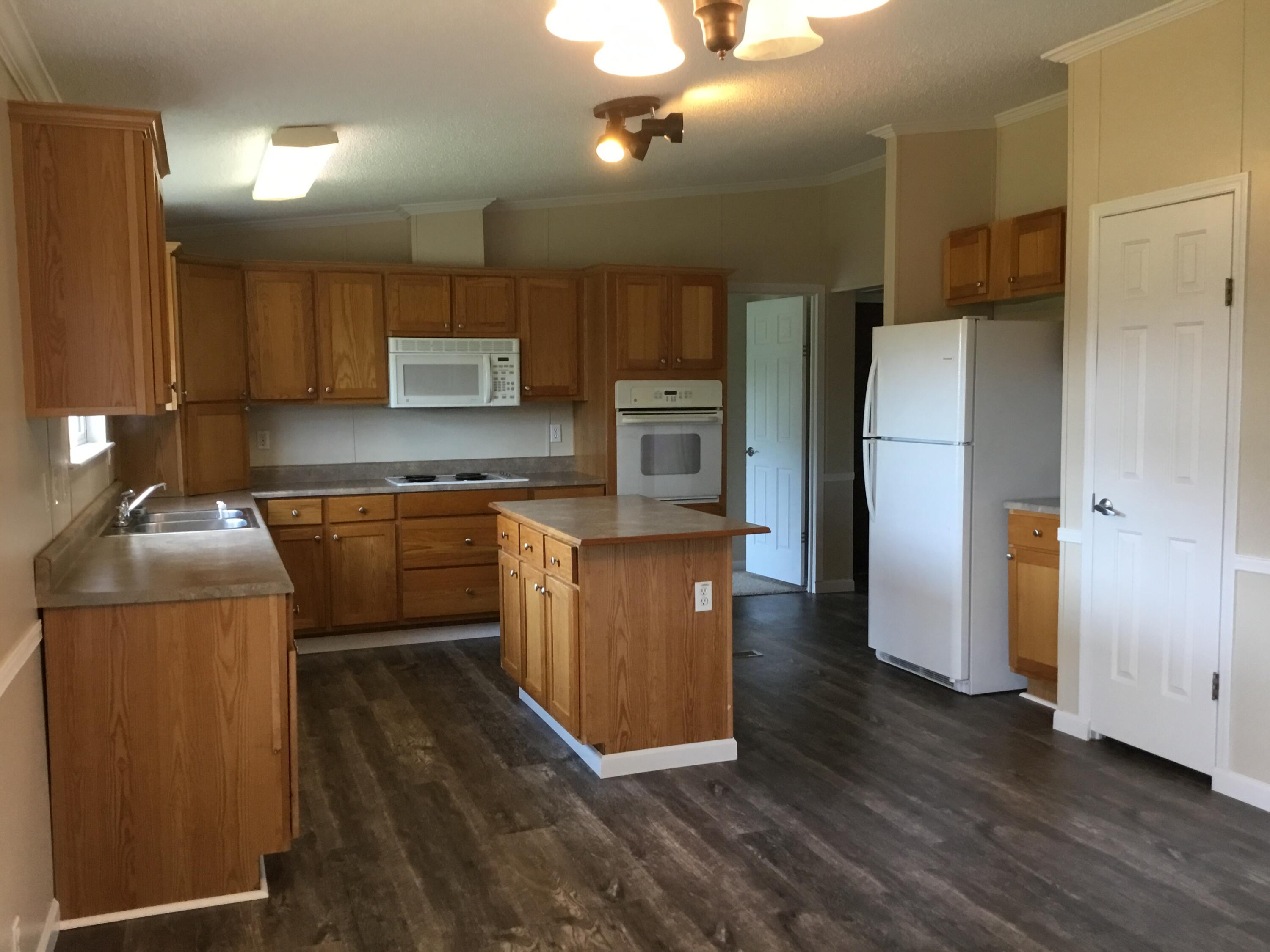 138 Leggett Road