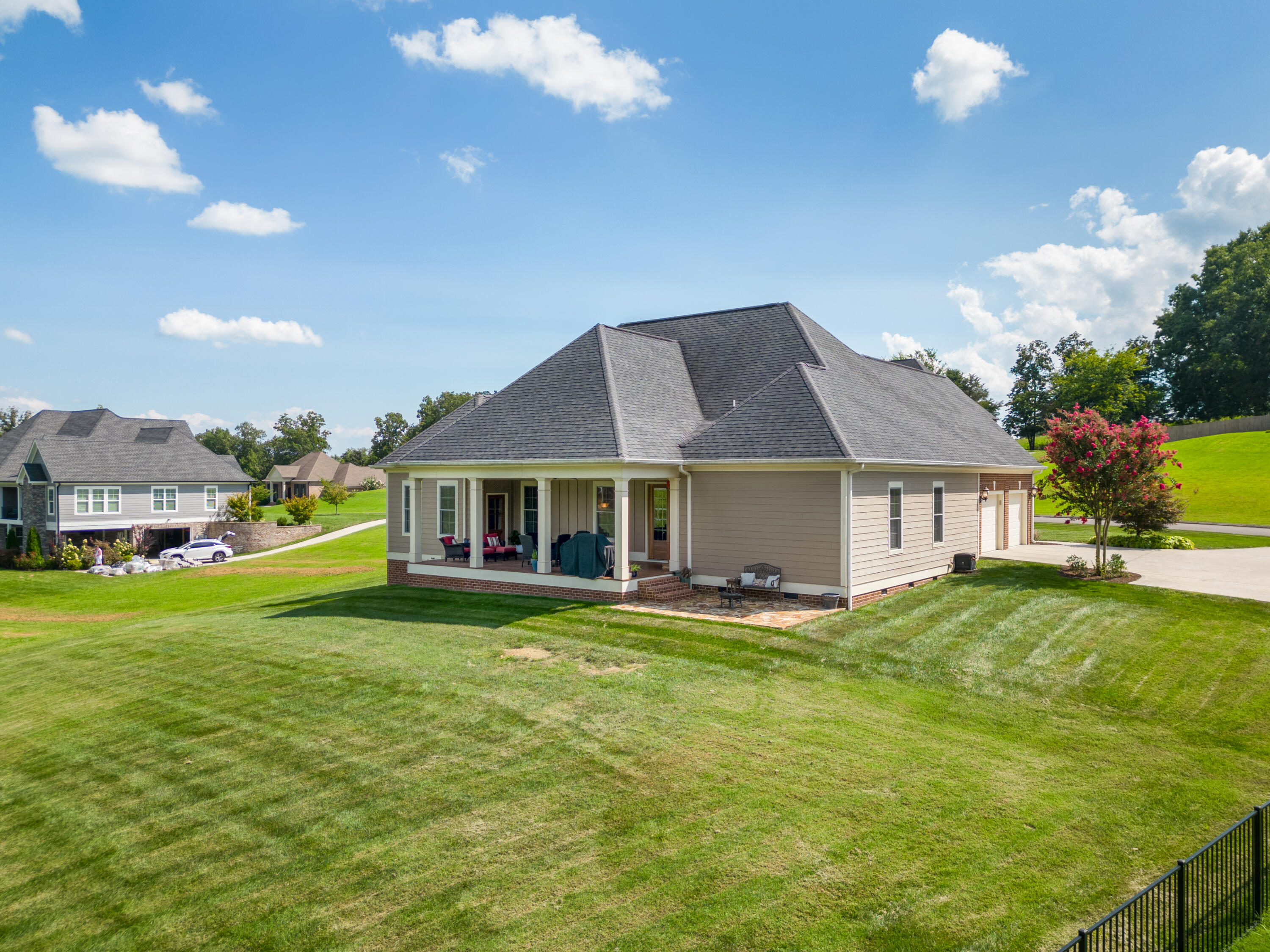 299 NE Keystone Drive