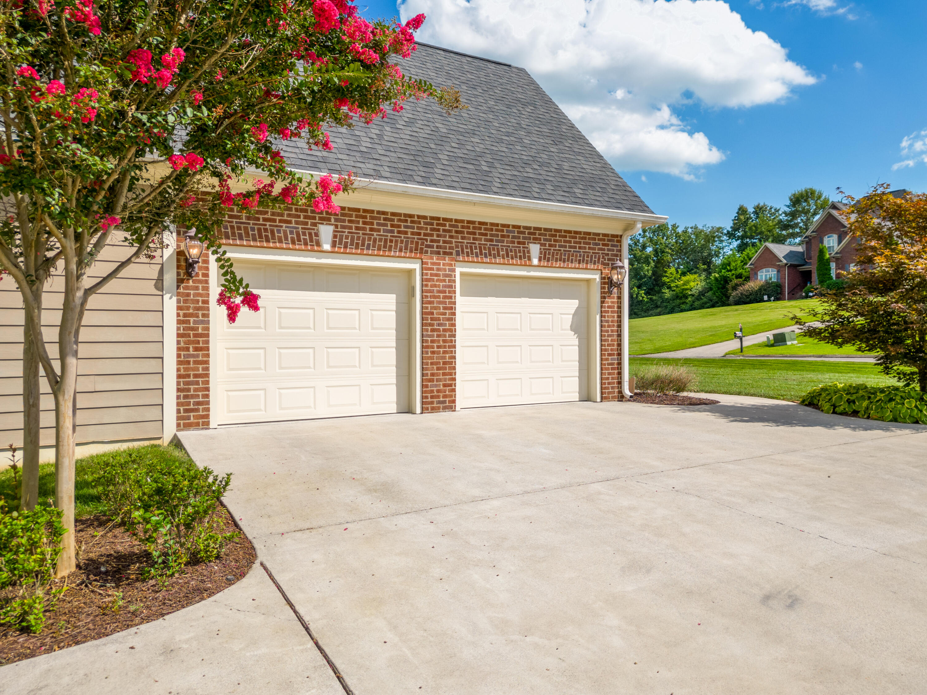 299 NE Keystone Drive