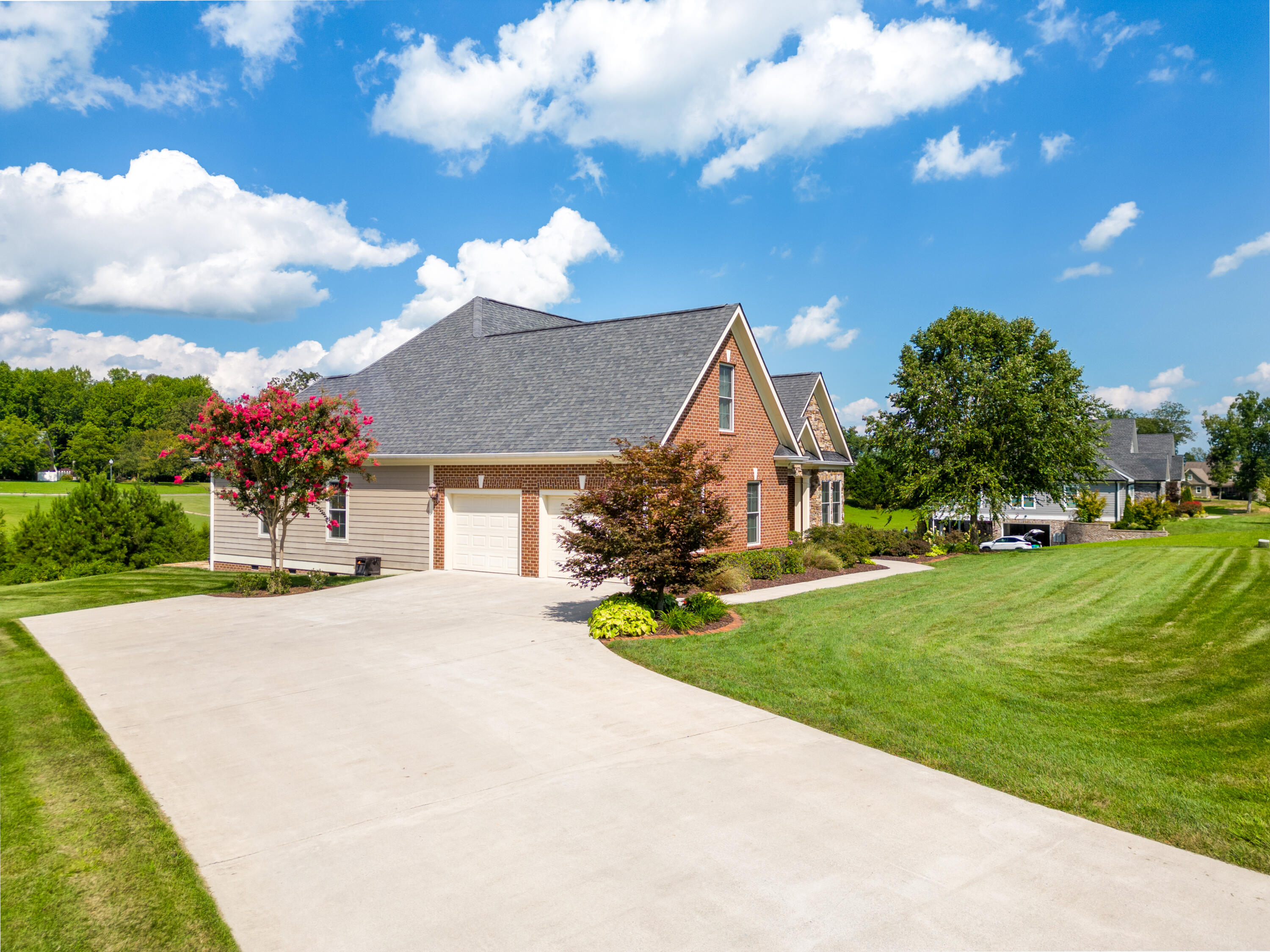 299 NE Keystone Drive