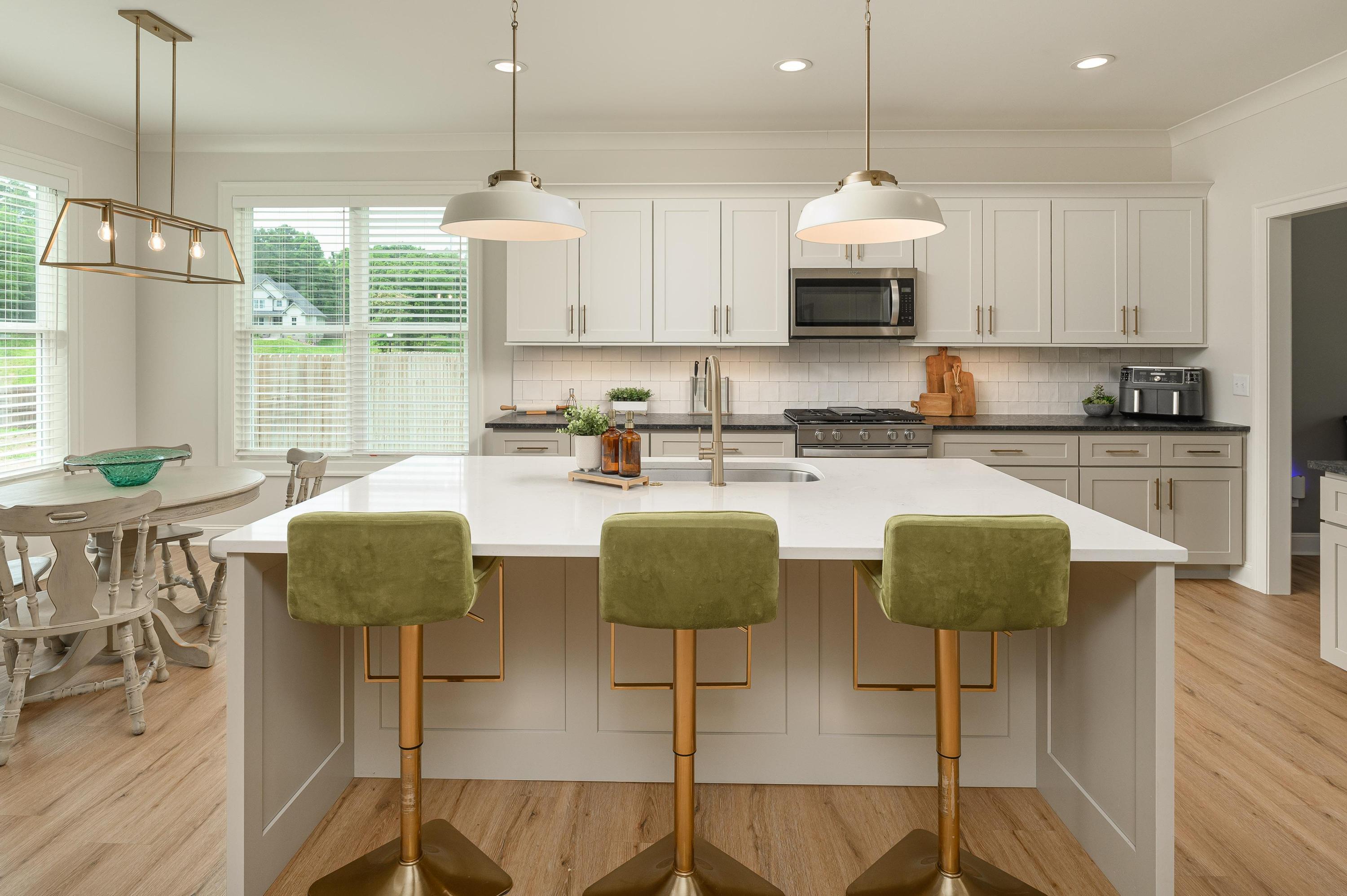 8698 Woodbury Acre Court
