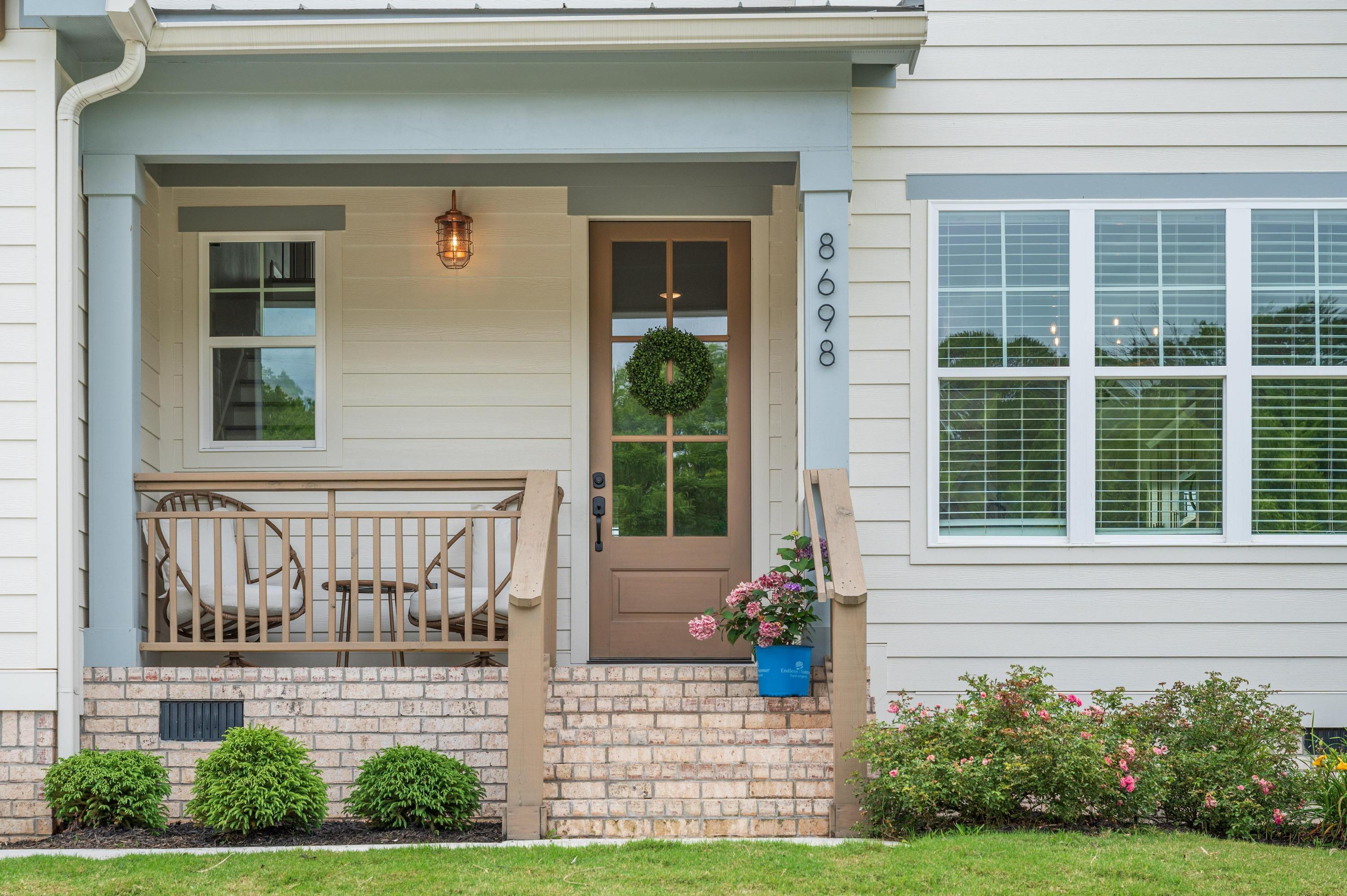 8698 Woodbury Acre Court