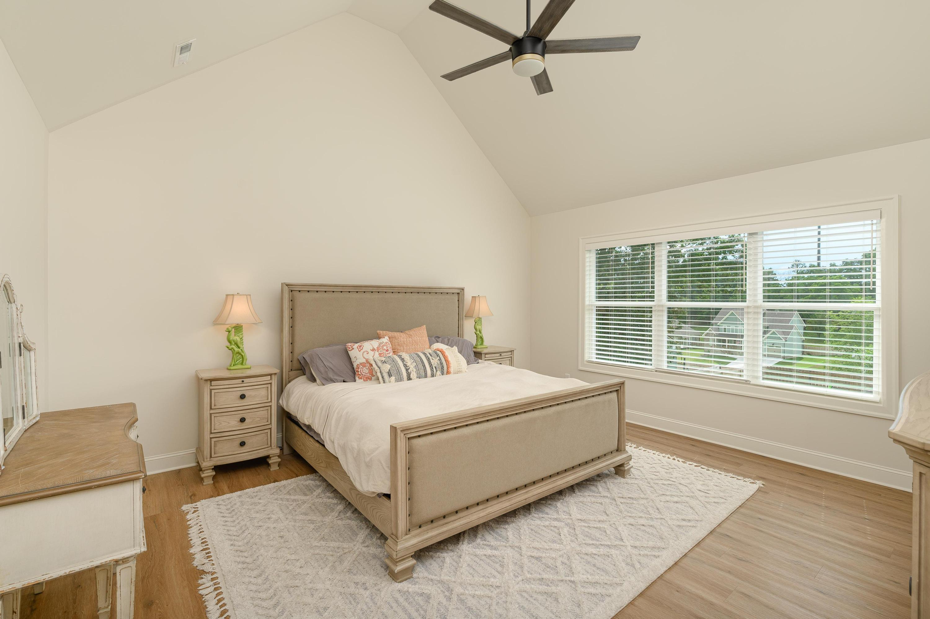 8698 Woodbury Acre Court