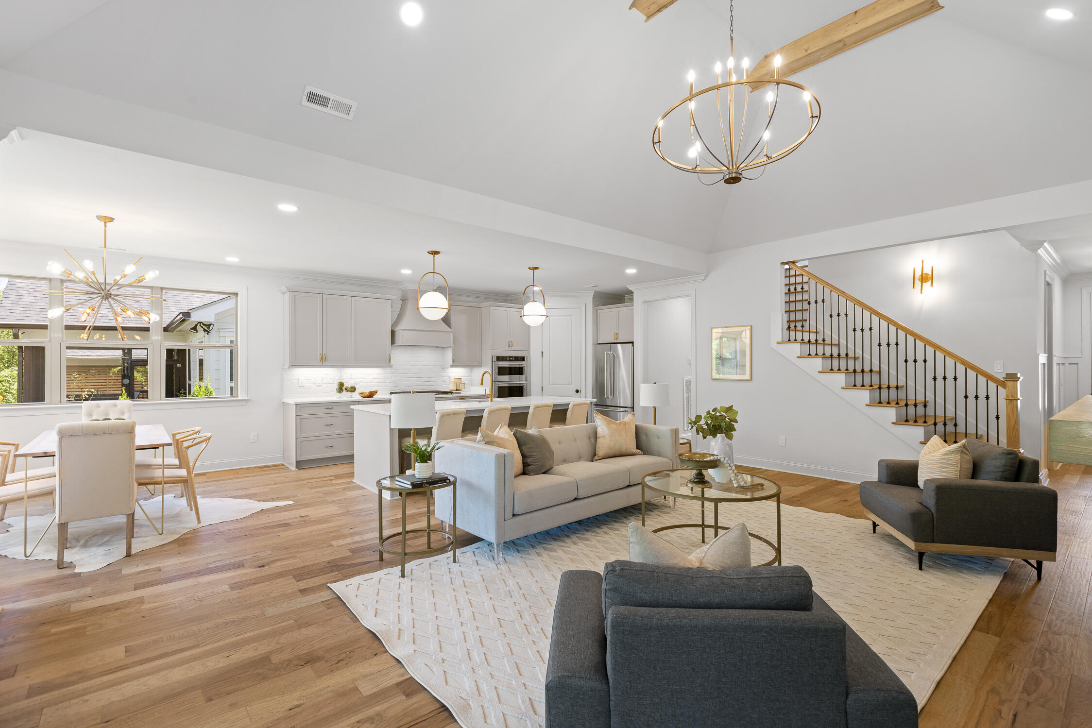 618 Sun Valley Road
