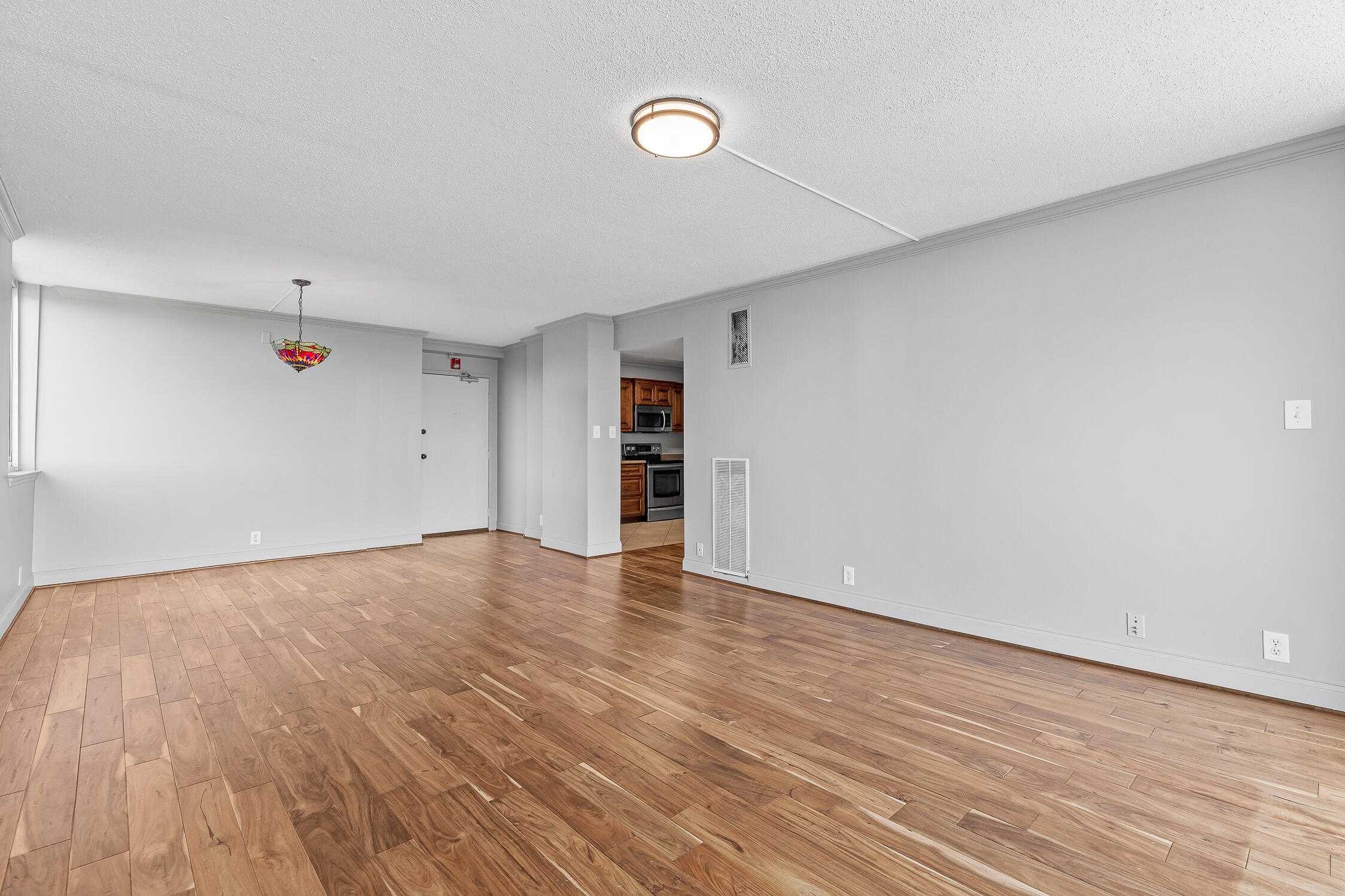 1131 Stringers Ridge 10c Road
