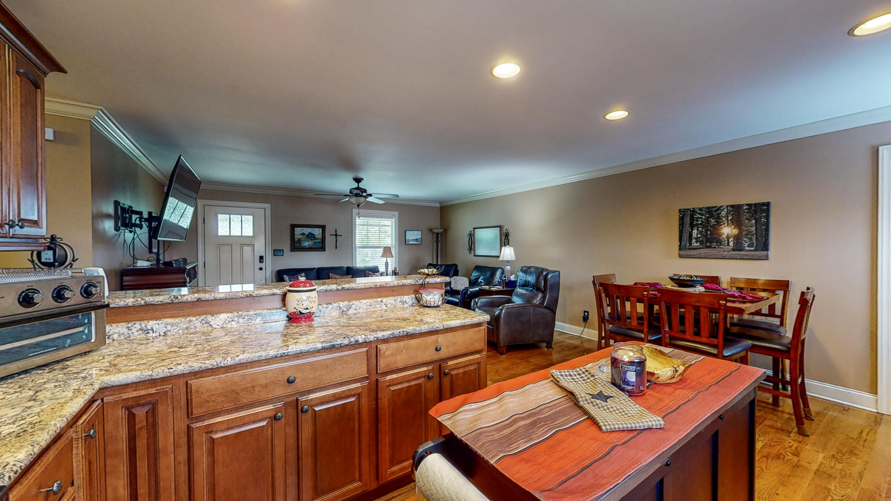308 NE Willbrook Circle