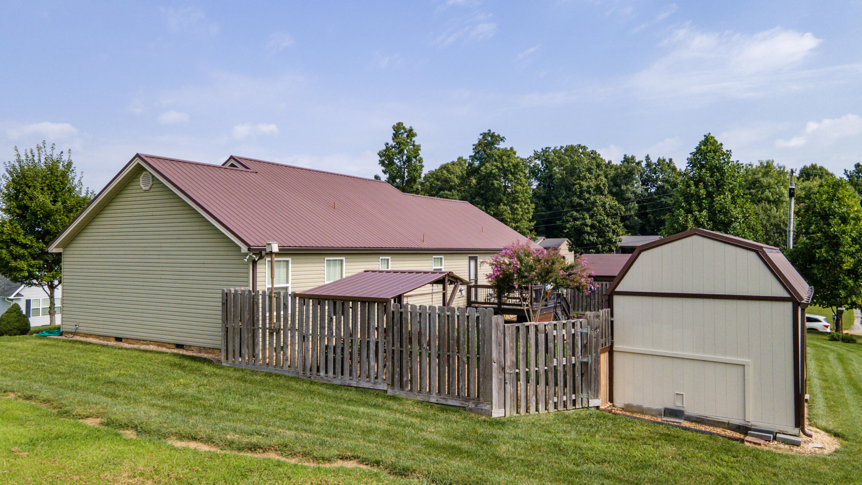 308 NE Willbrook Circle