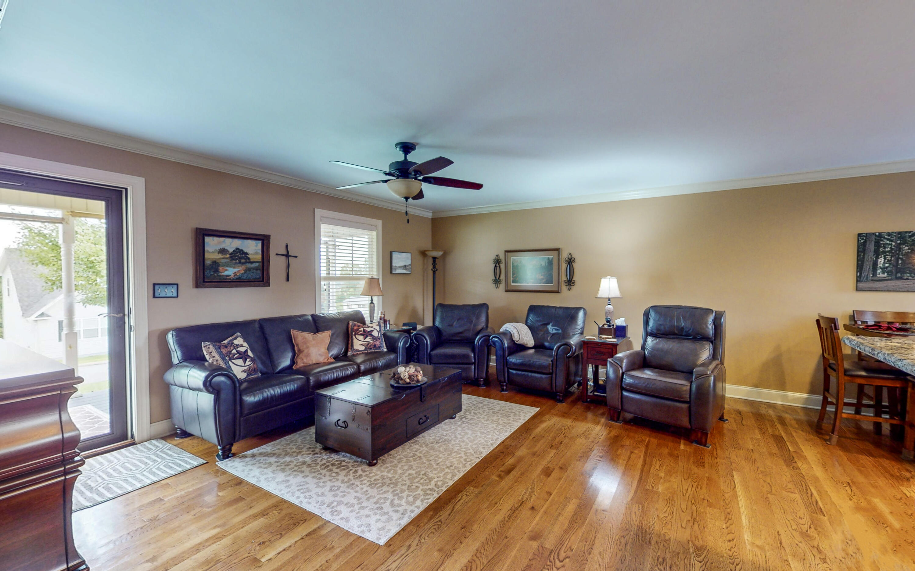308 NE Willbrook Circle