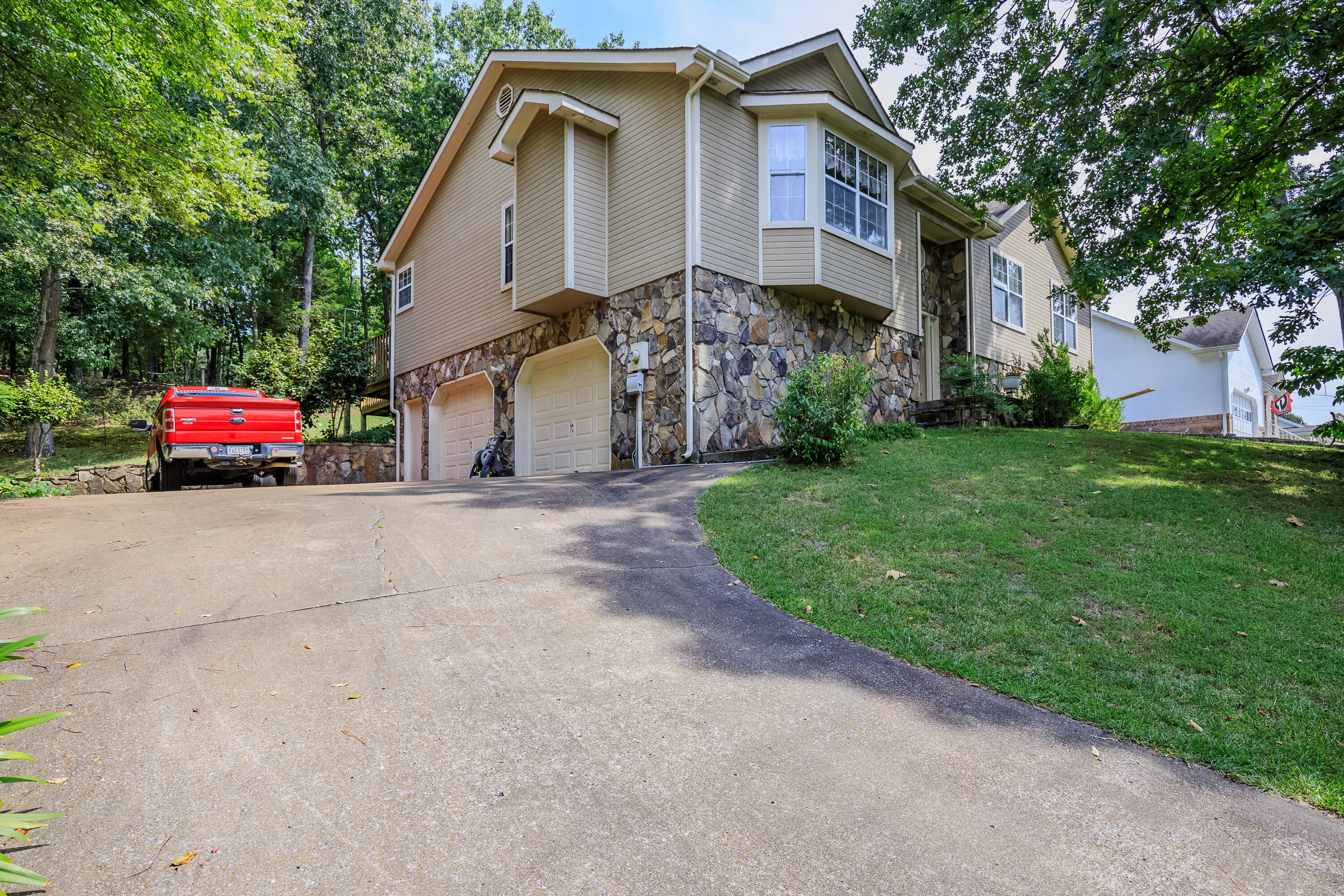 276 Pebblestone Drive