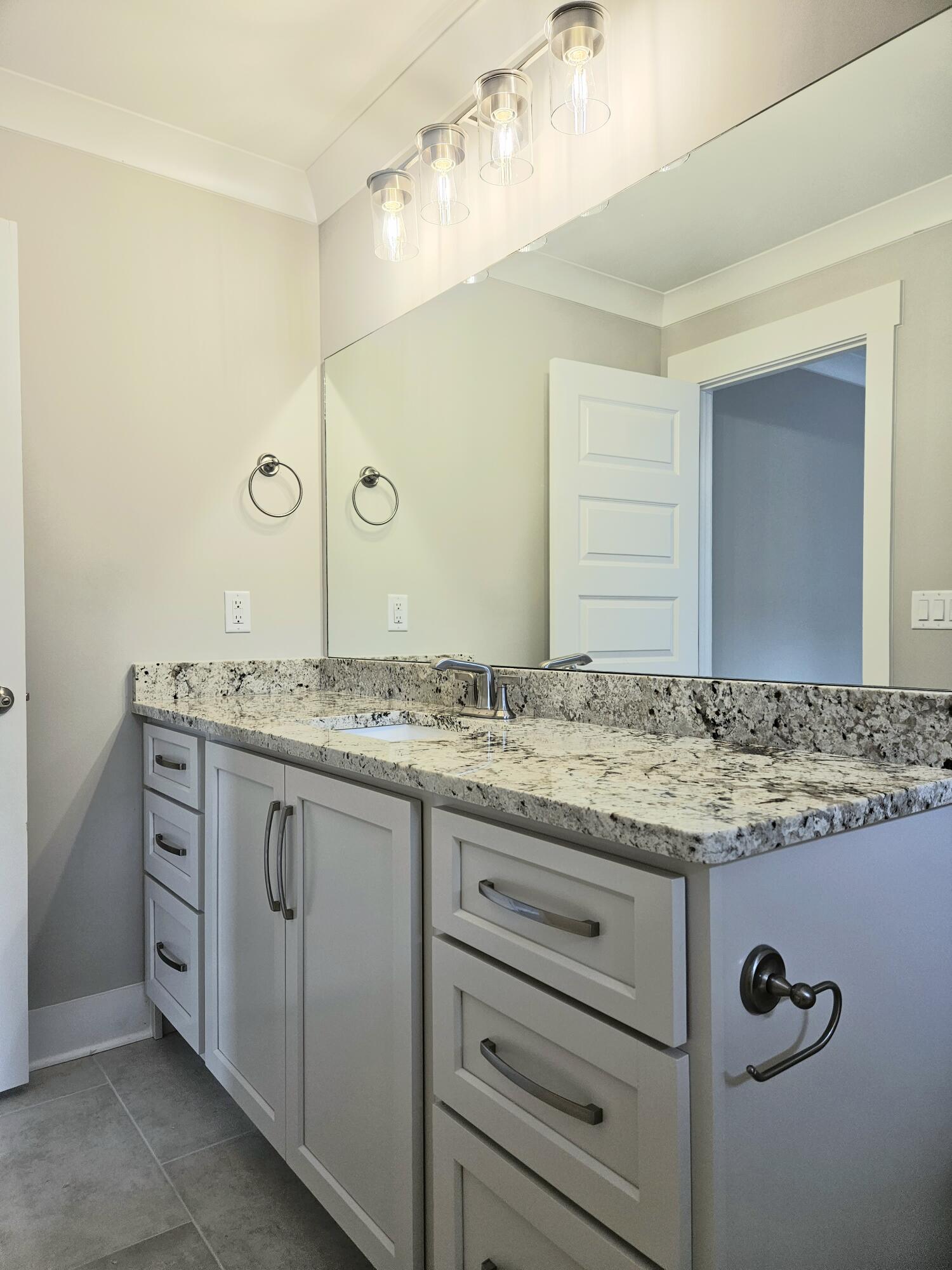 4077 Barnsley Loop, 71