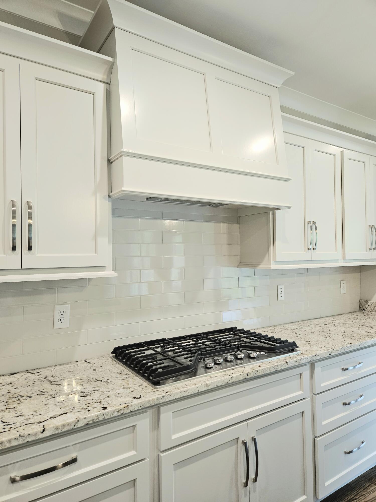 4077 Barnsley Loop, 71