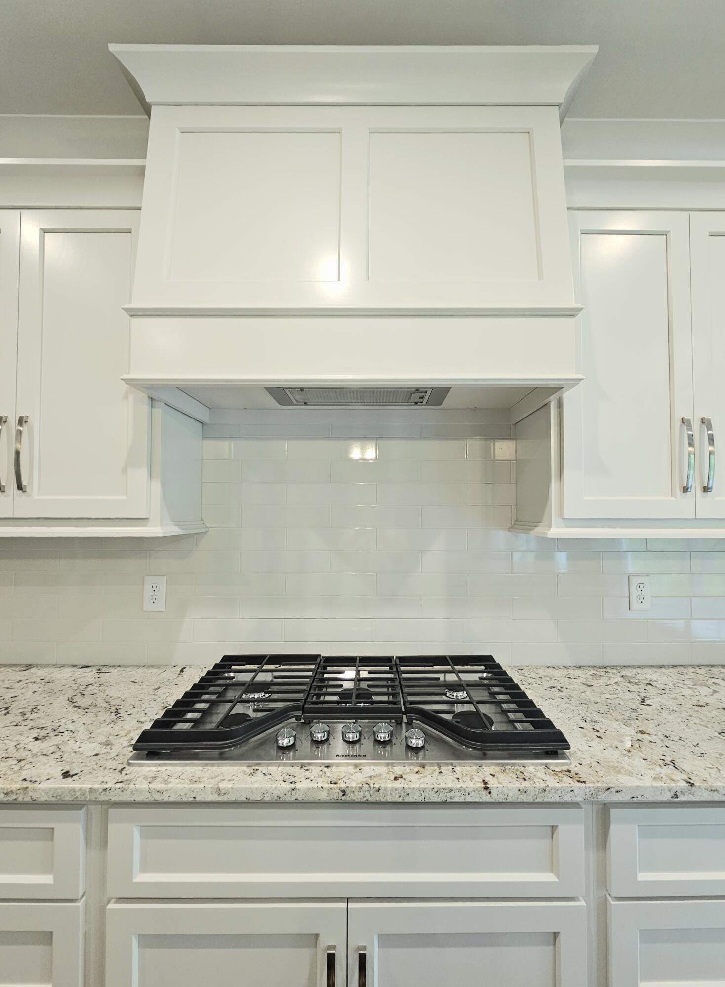 4077 Barnsley Loop, 71