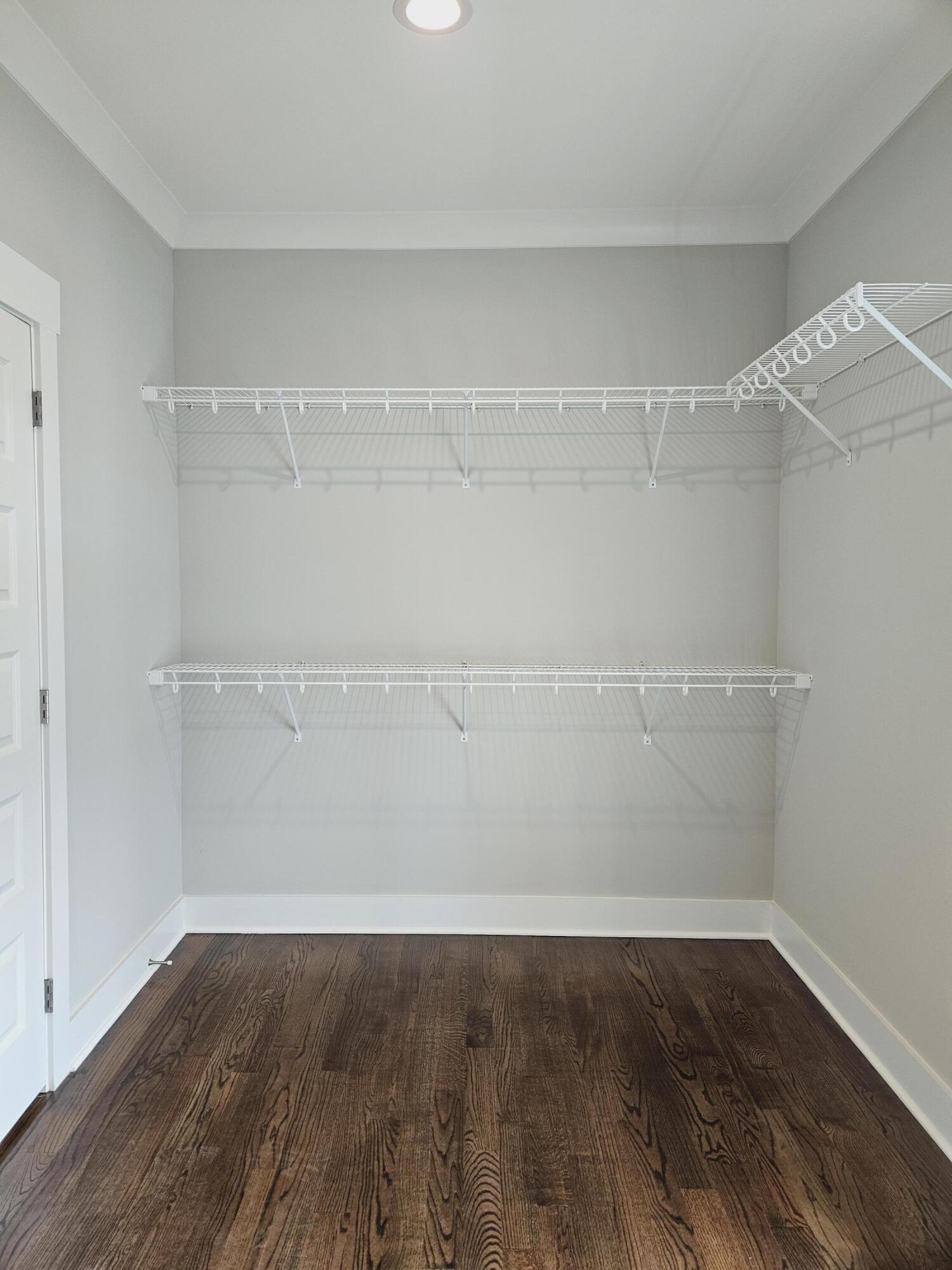 4077 Barnsley Loop, 71