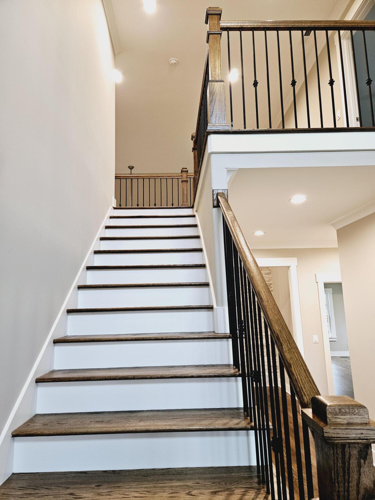 4077 Barnsley Loop, 71
