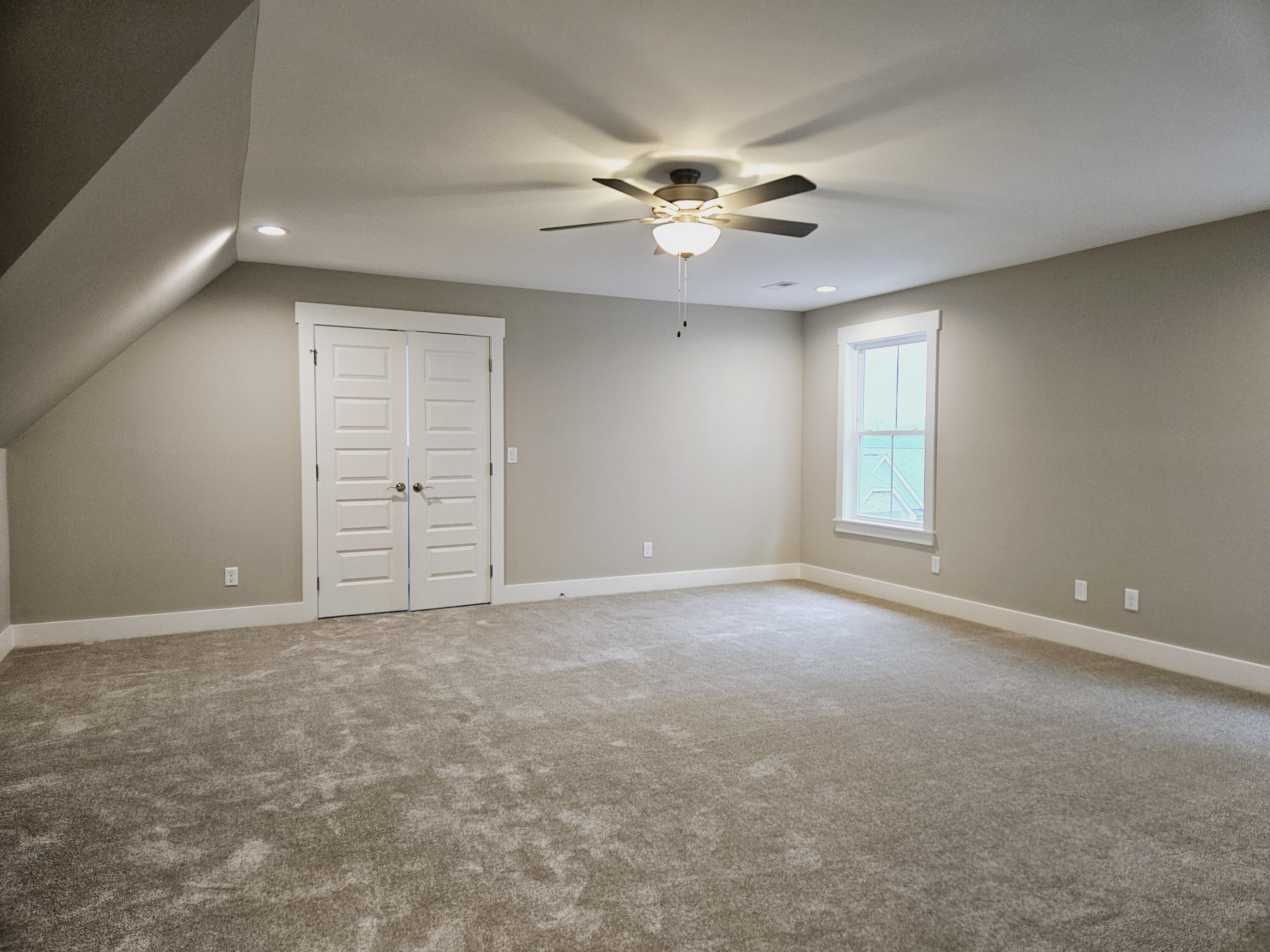 4077 Barnsley Loop, 71