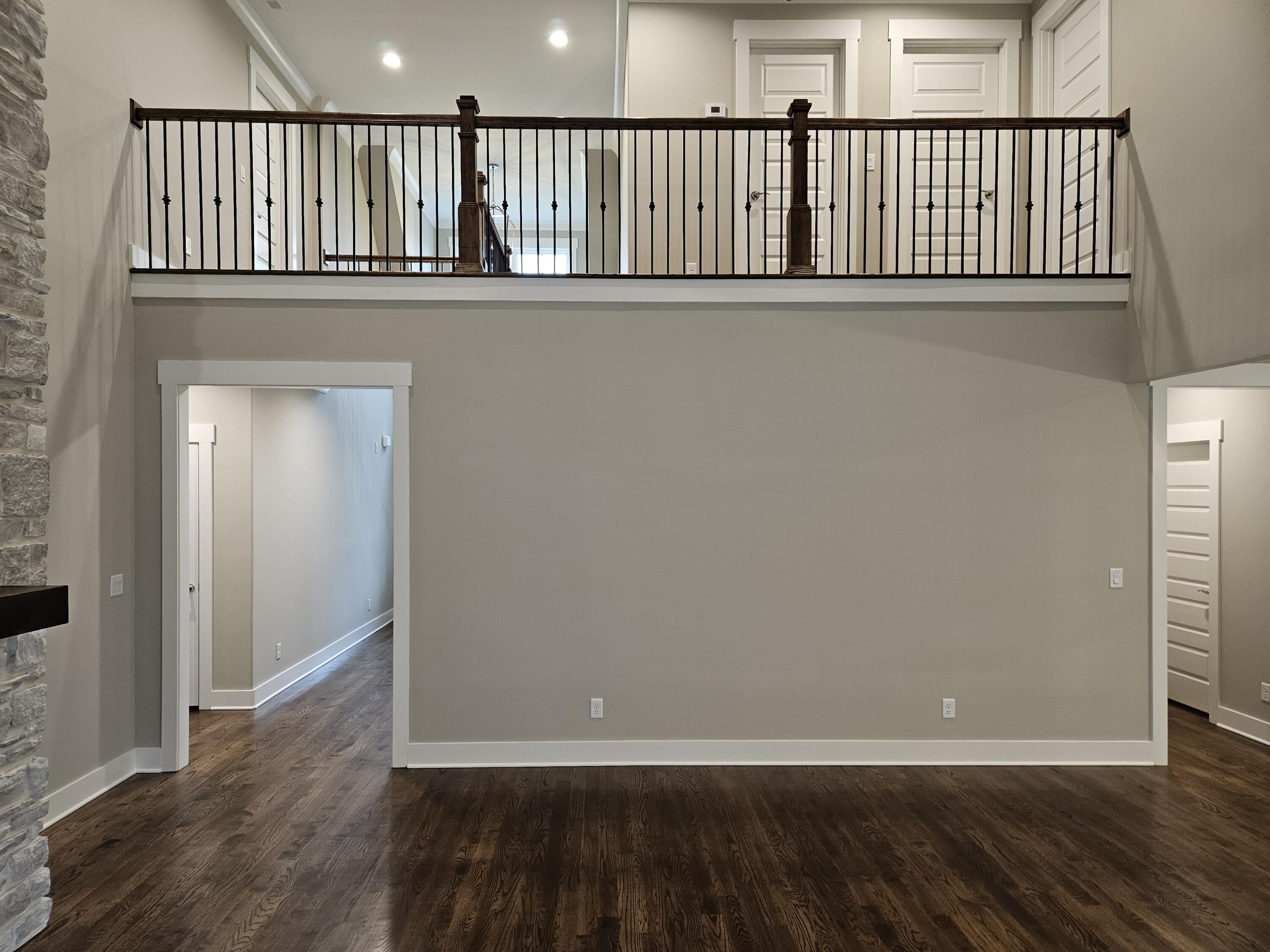 4077 Barnsley Loop, 71