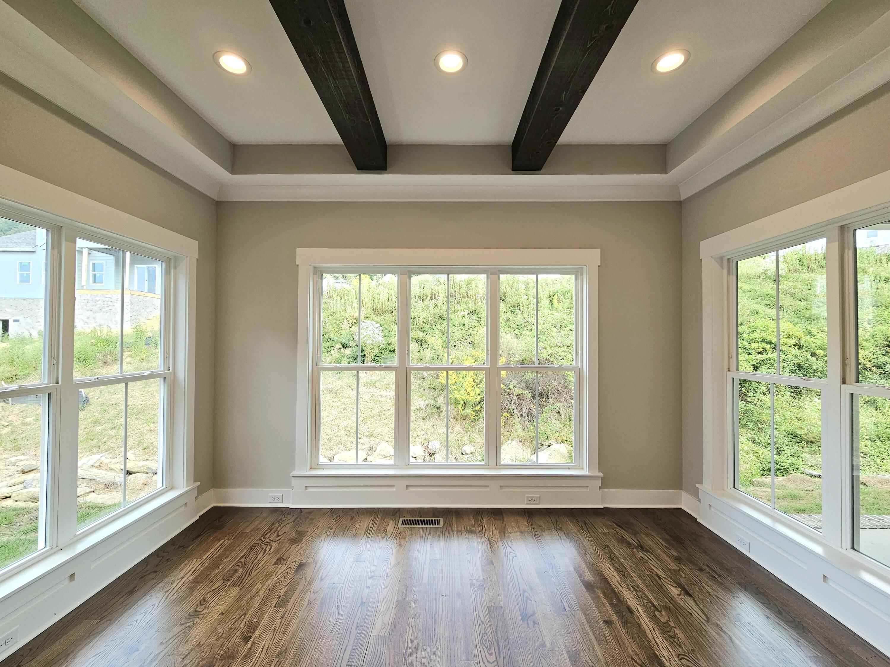 4077 Barnsley Loop, 71