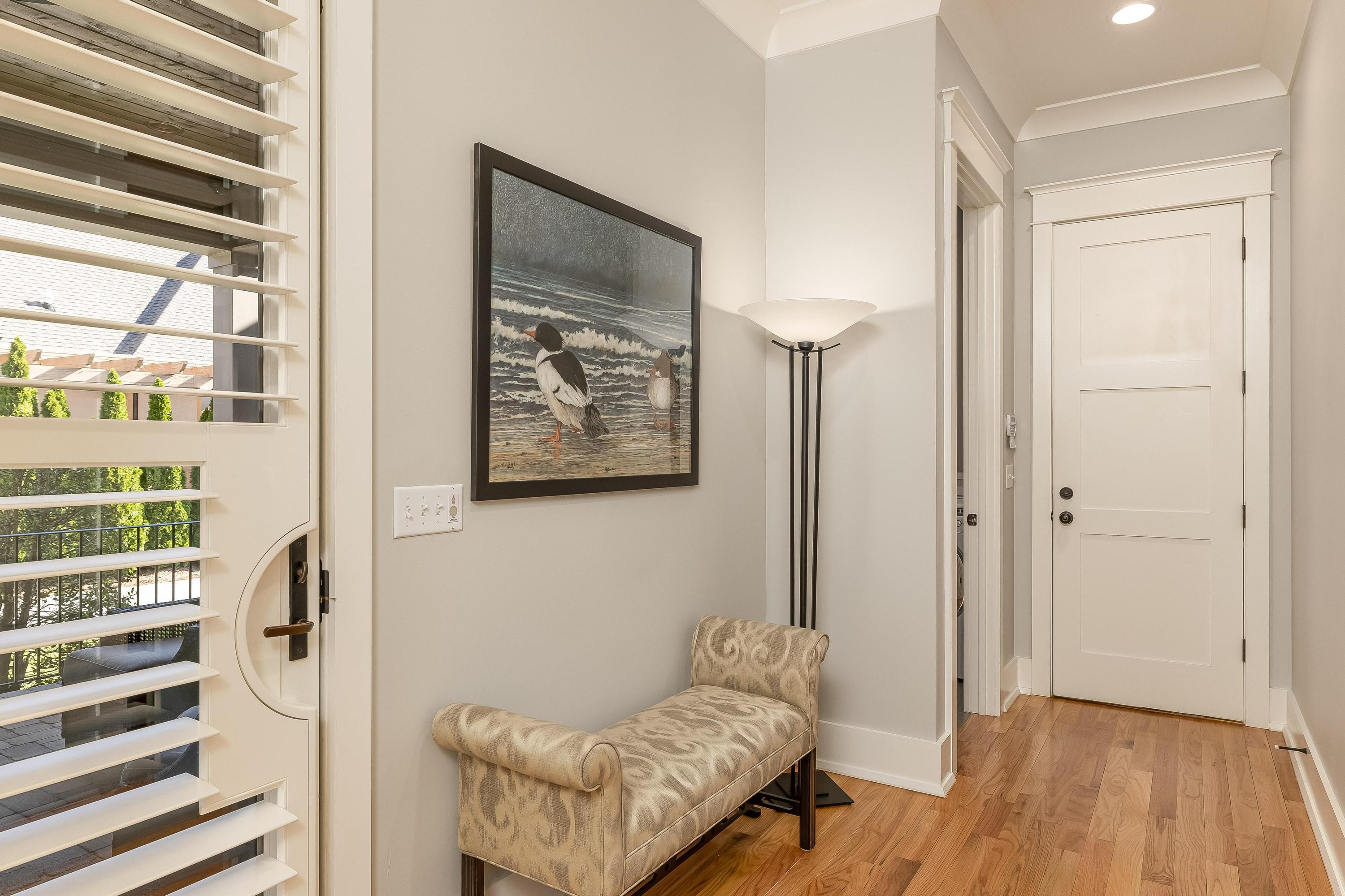 1198 Longholm Court