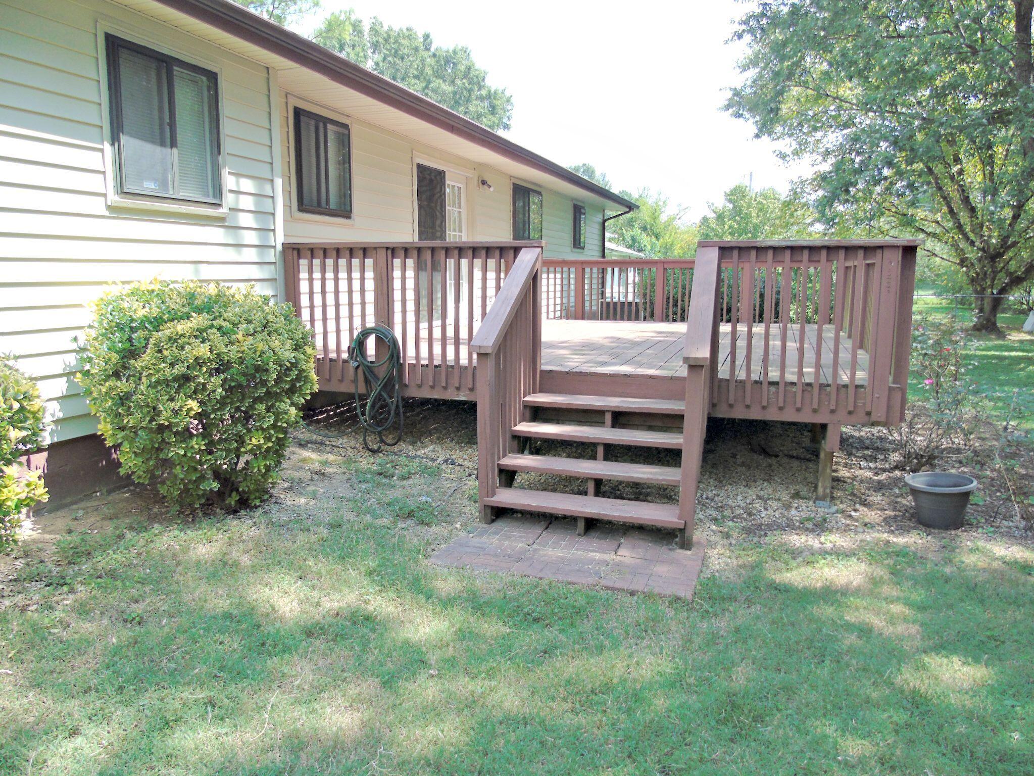 1170 W State Line Road