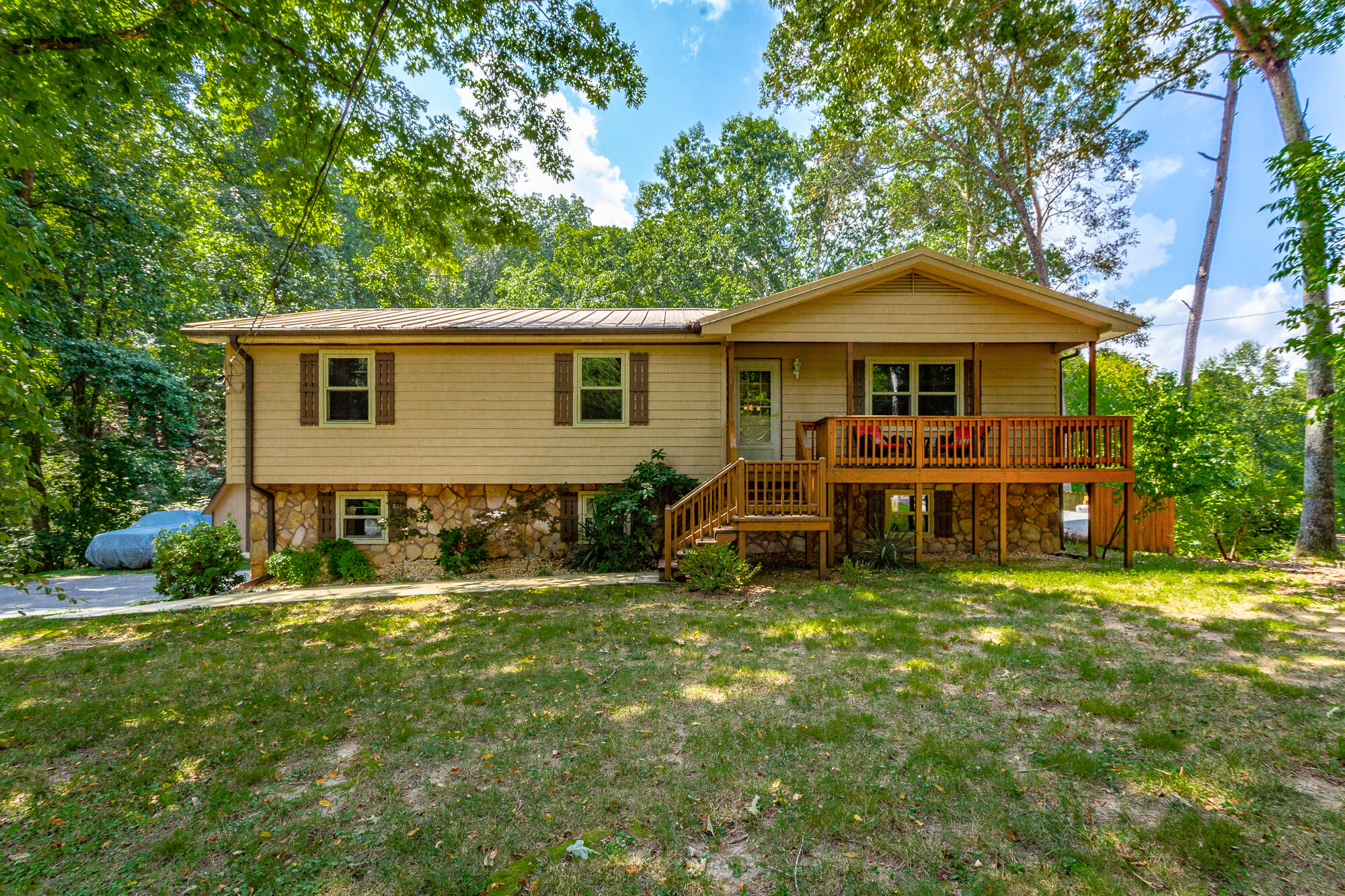 8921 Hidden Branches Road