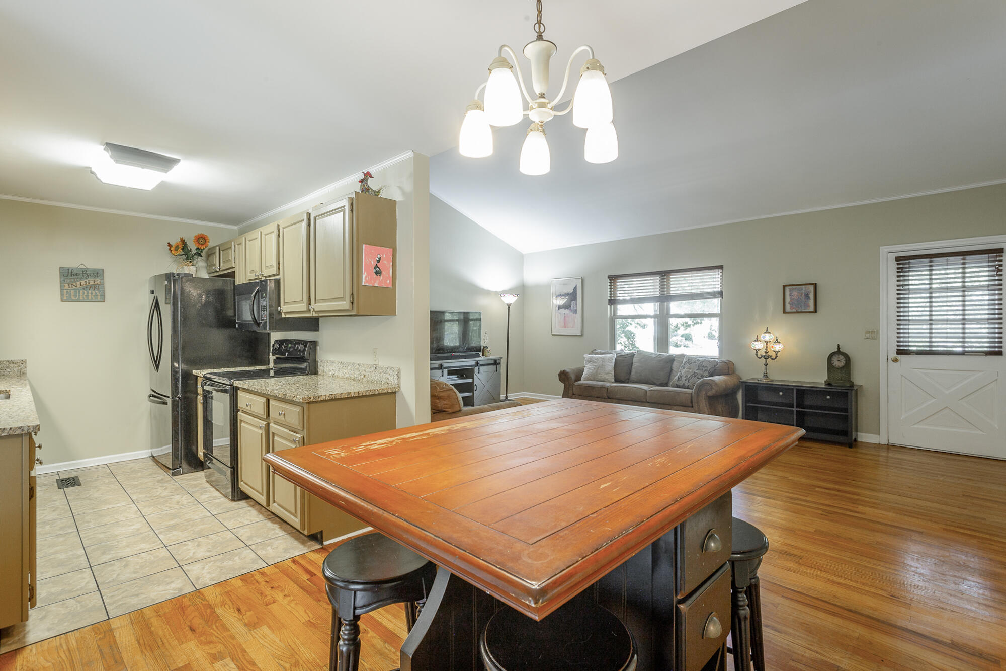 8921 Hidden Branches Road