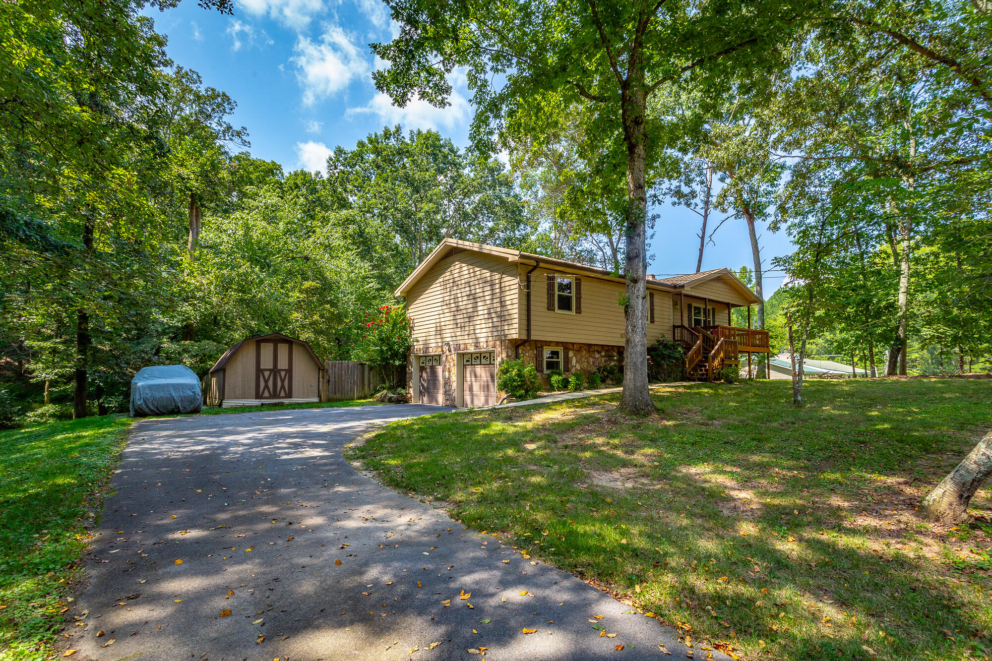 8921 Hidden Branches Road
