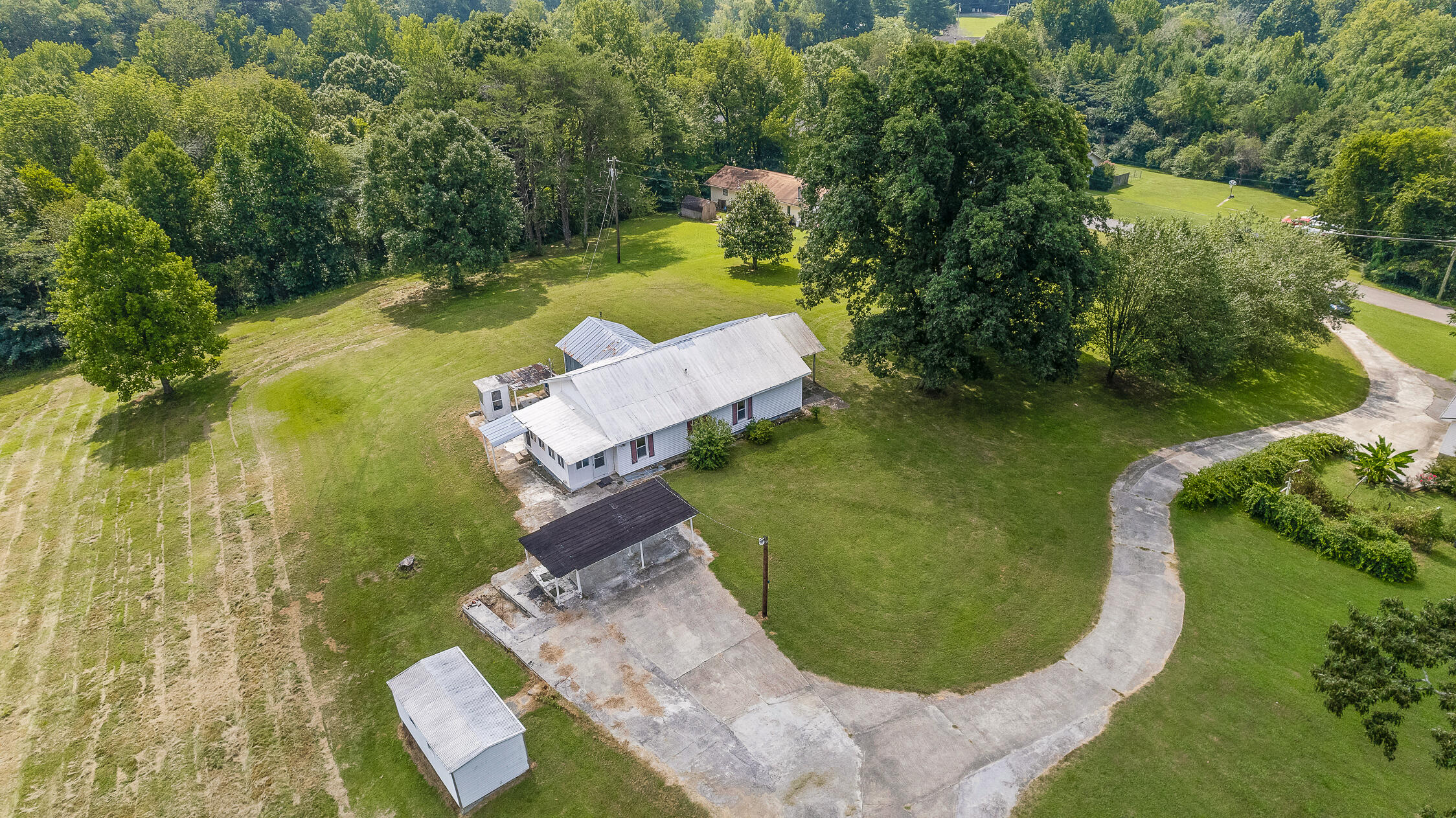 629 Courtney Lane