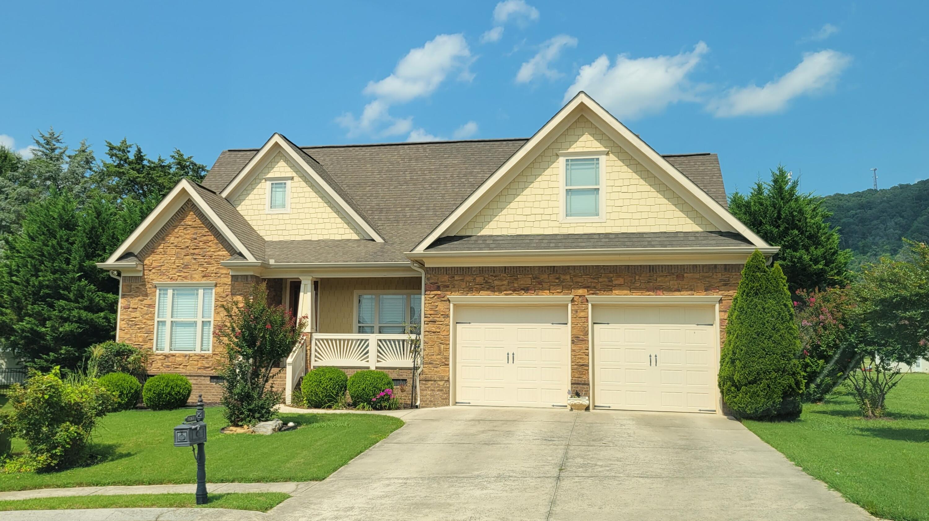 8263 Robertsview Drive