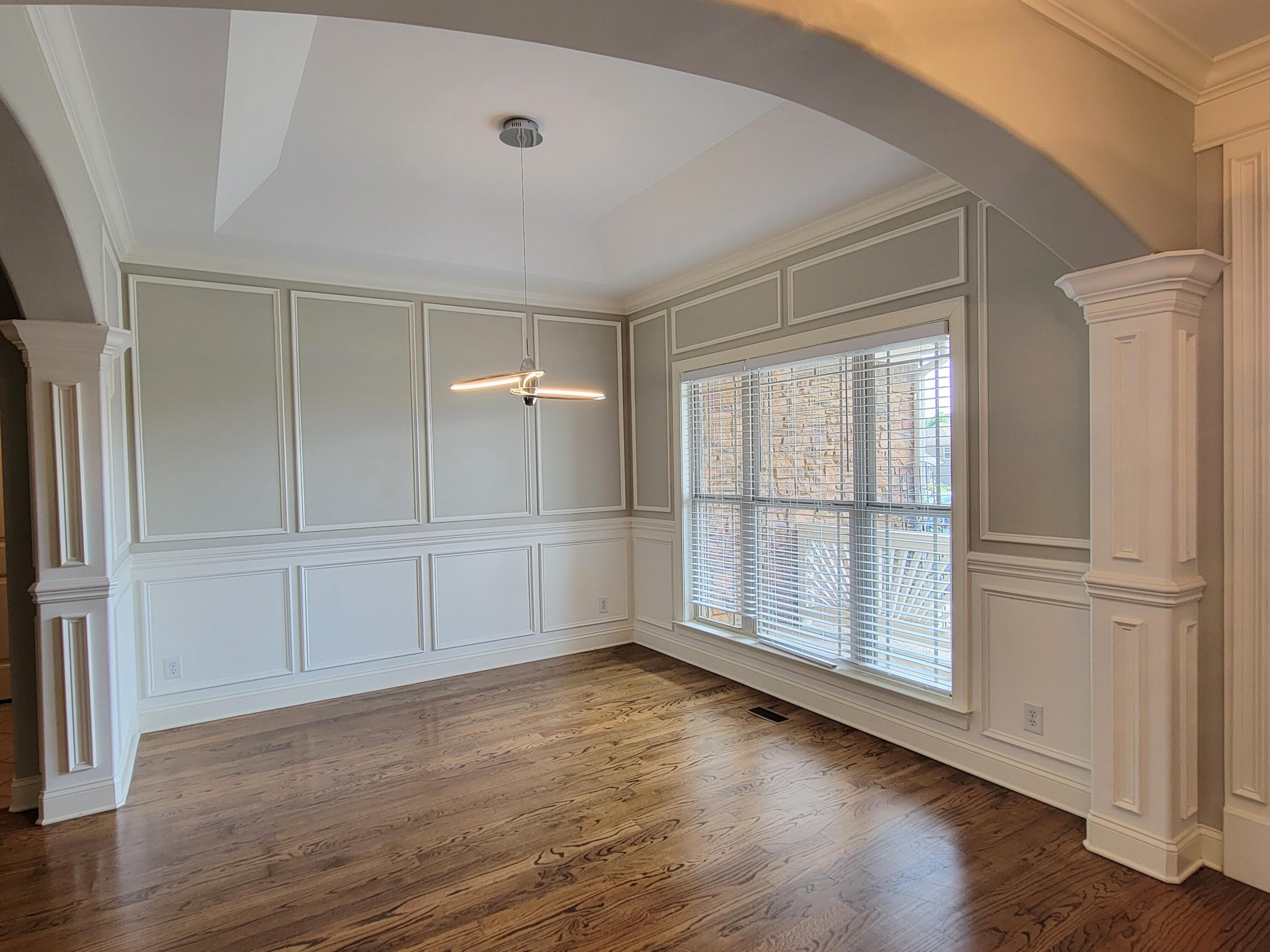 8263 Robertsview Drive