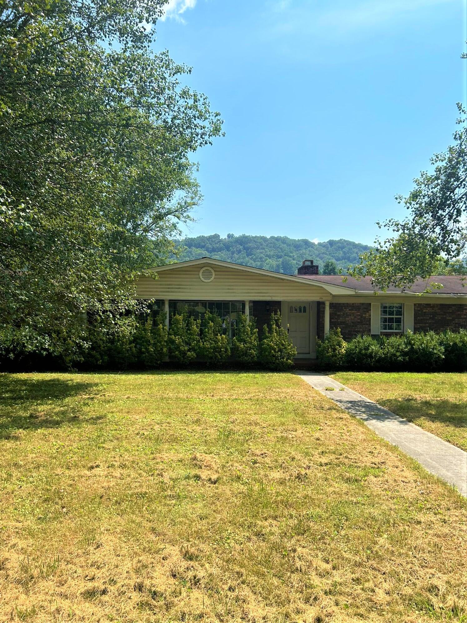 329 Gibbs Ferry Road