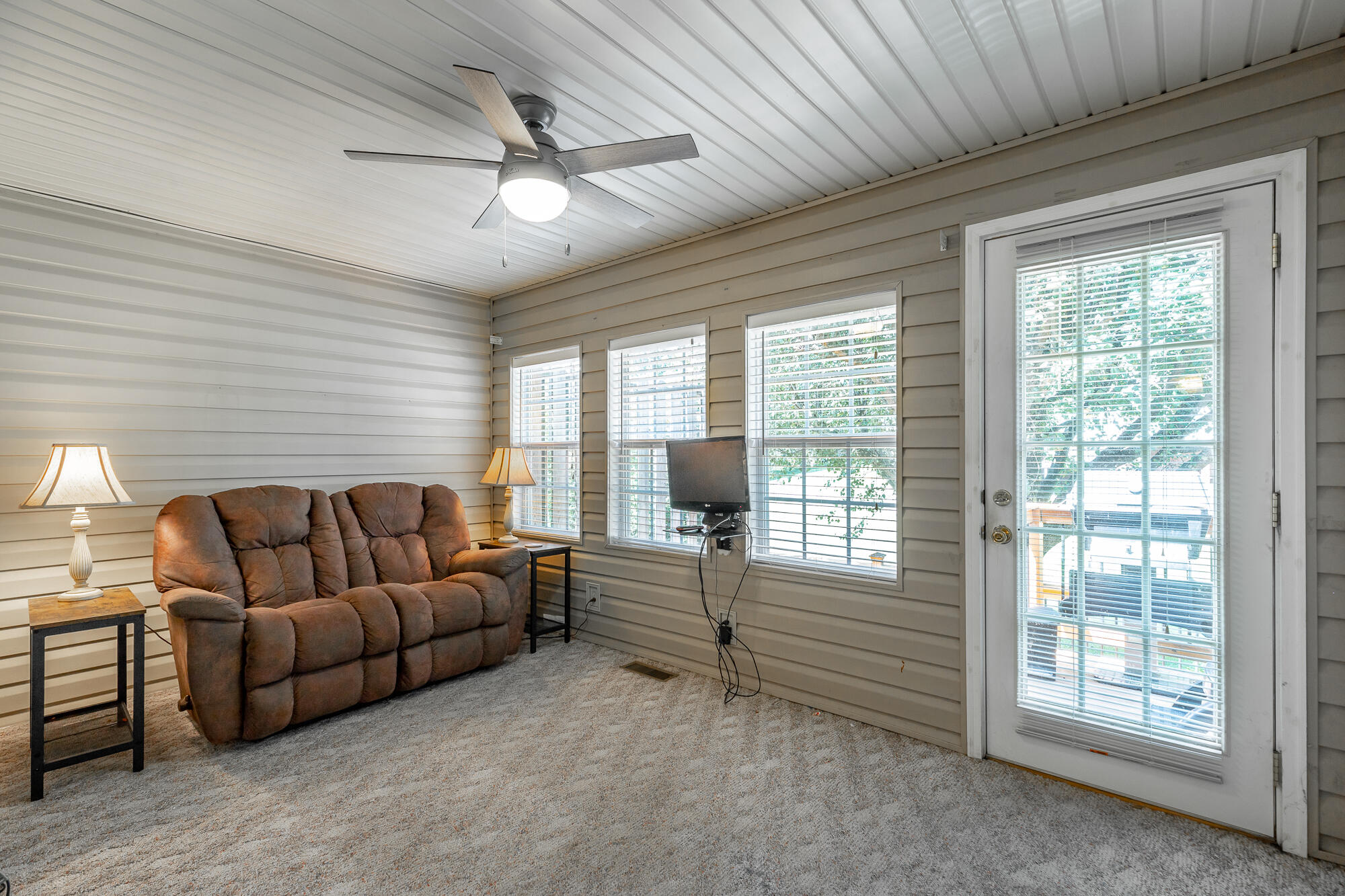 2405 Queens Lace Trail