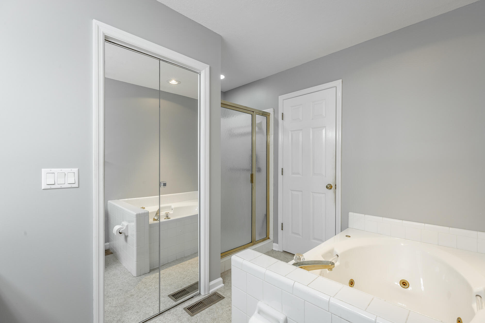 2405 Queens Lace Trail