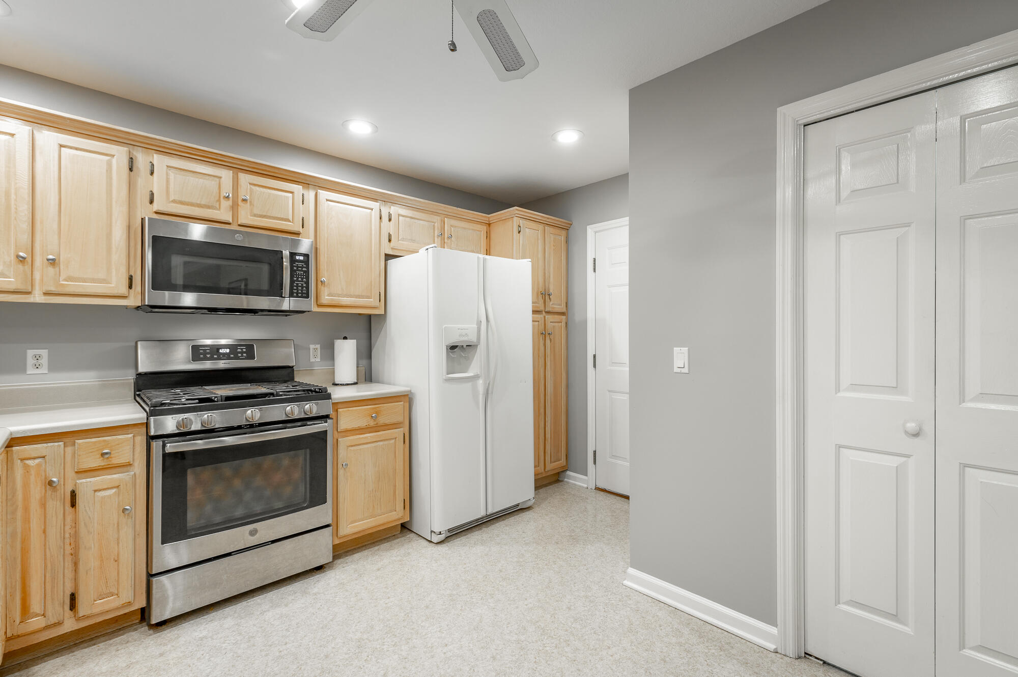 2405 Queens Lace Trail