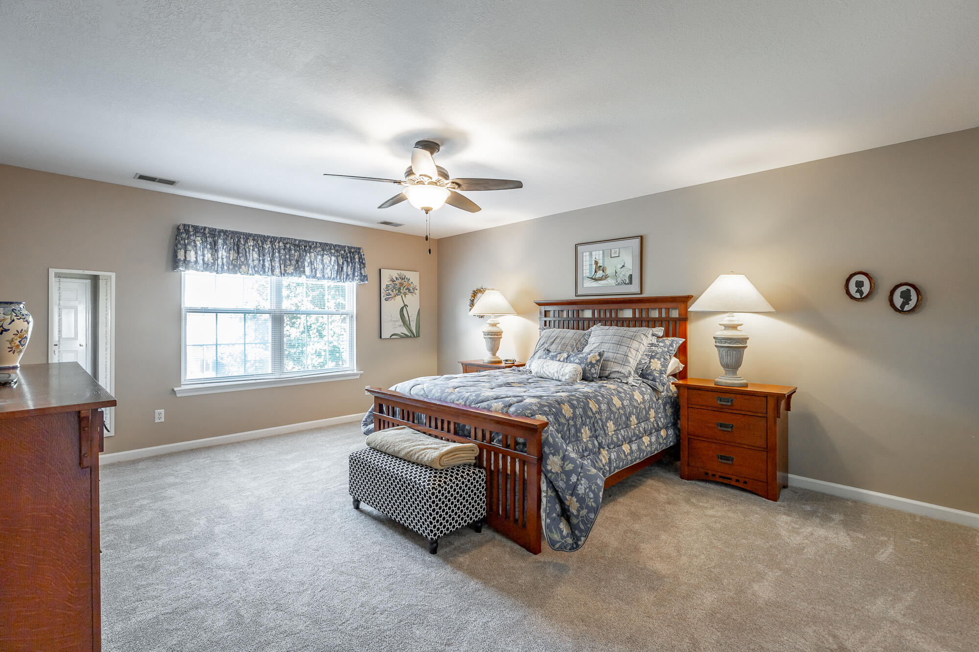 2405 Queens Lace Trail
