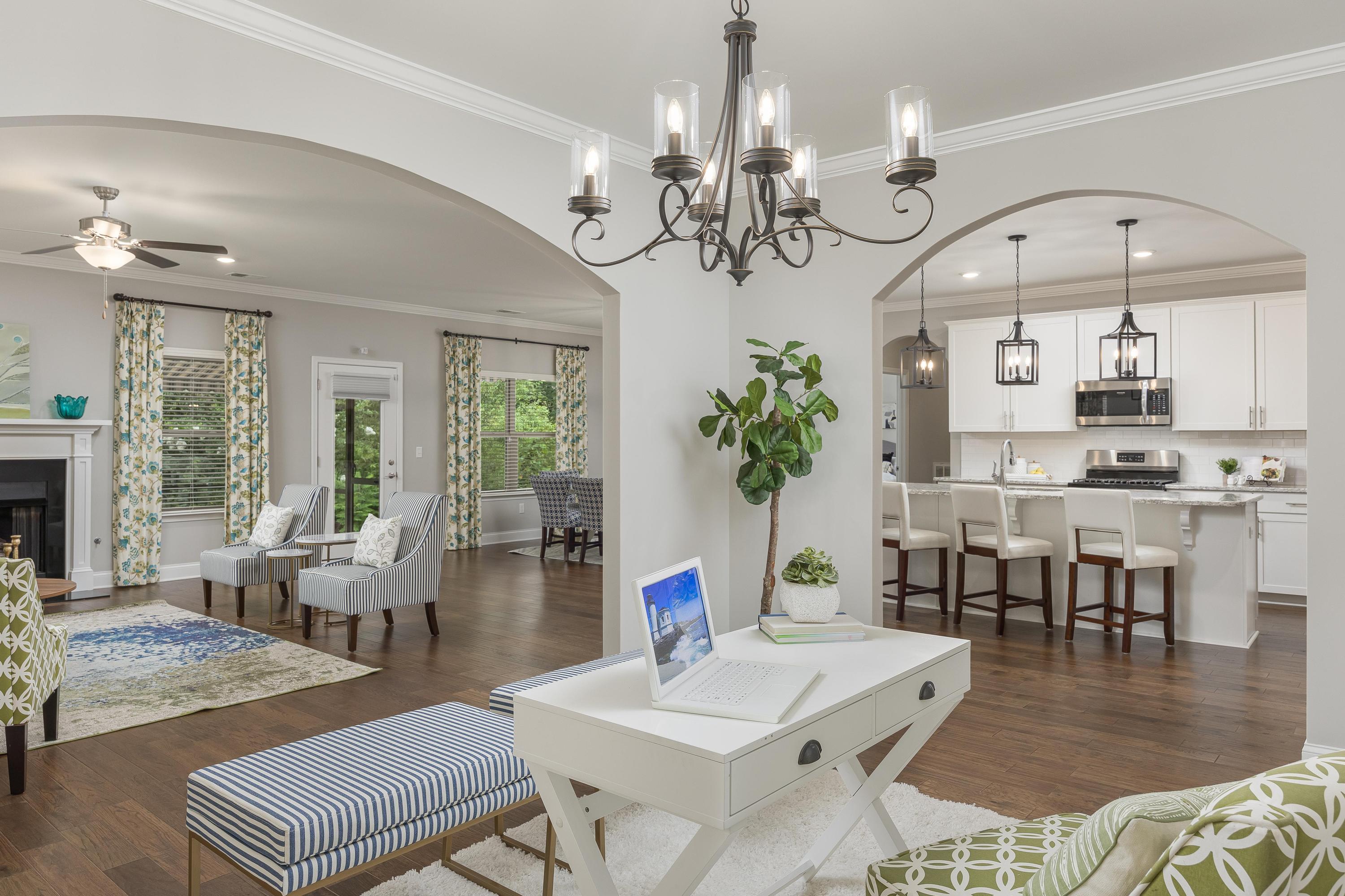 1524 Buttonwood Loop