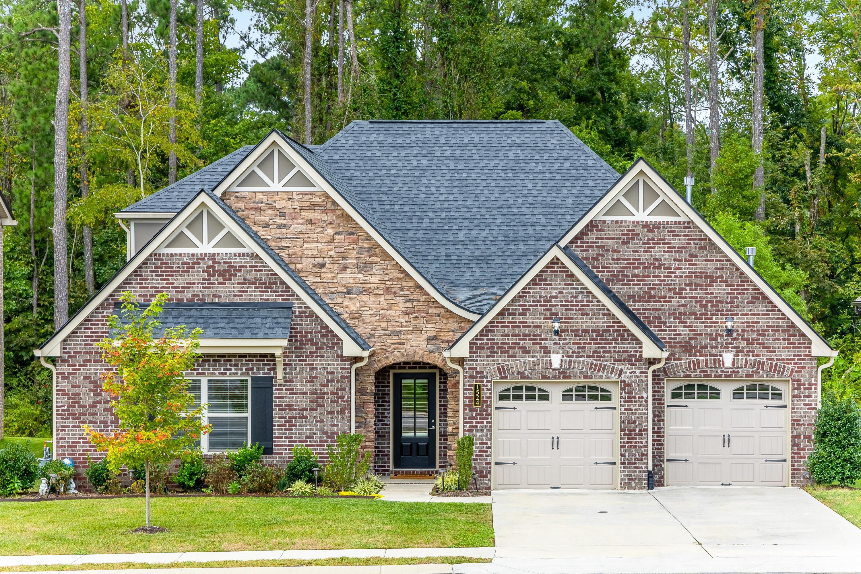 1524 Buttonwood Loop