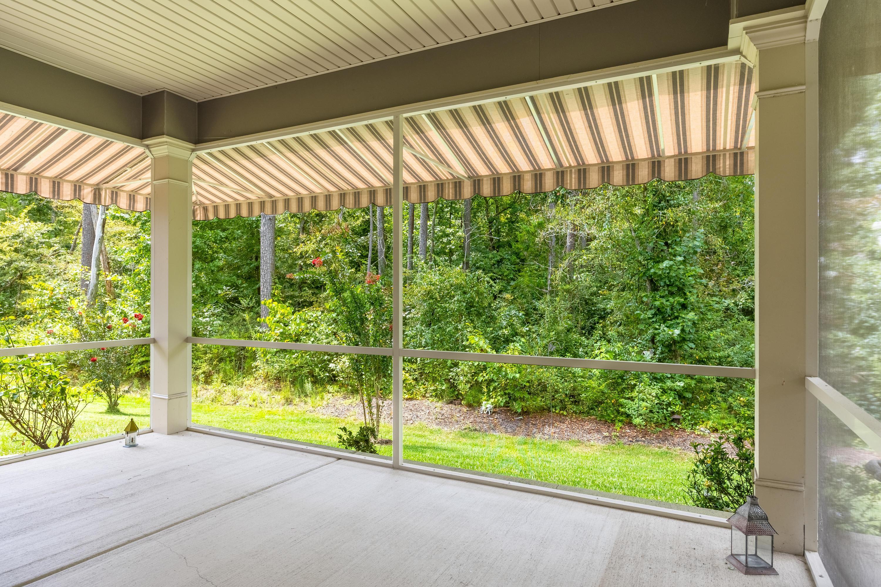 1524 Buttonwood Loop