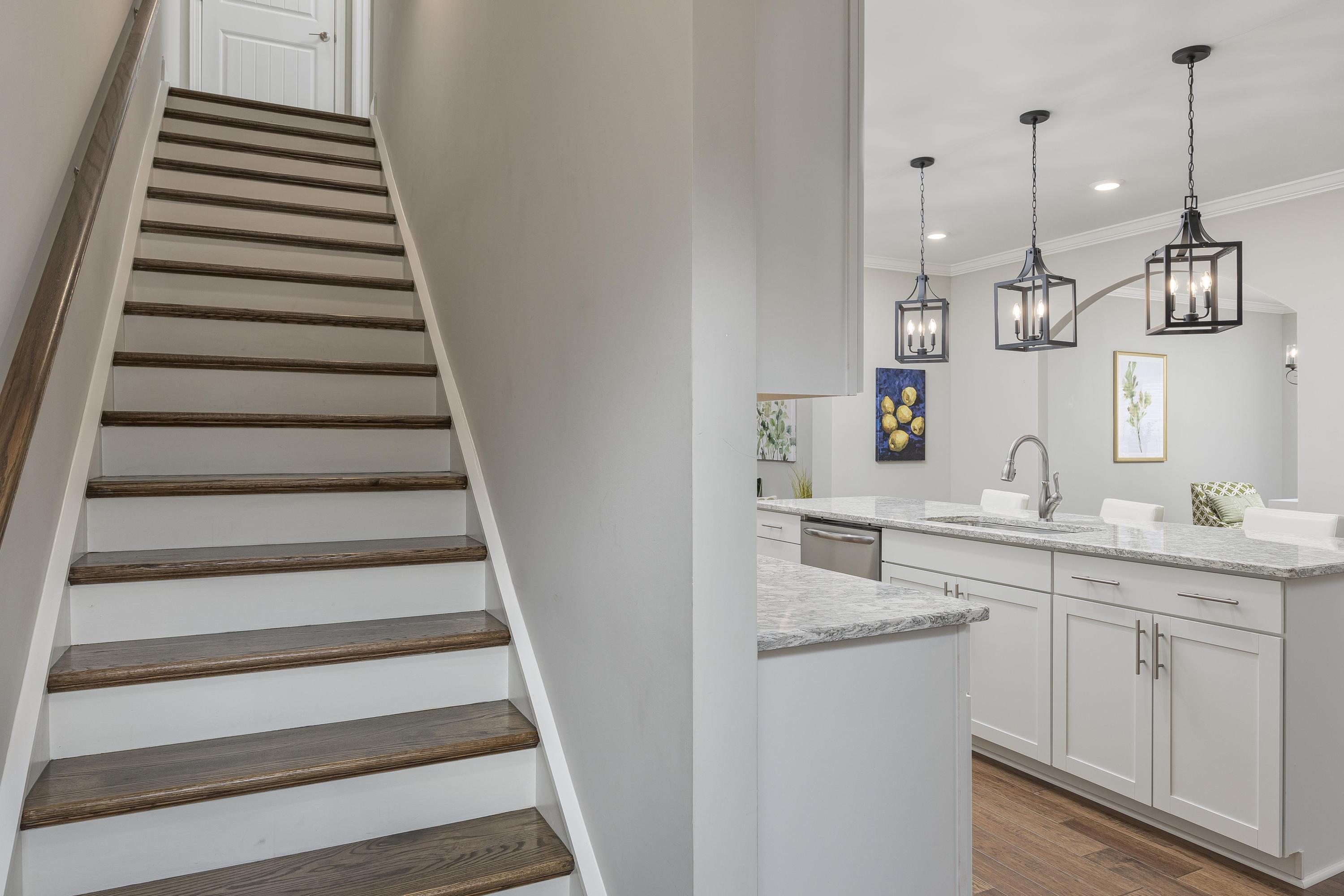 1524 Buttonwood Loop