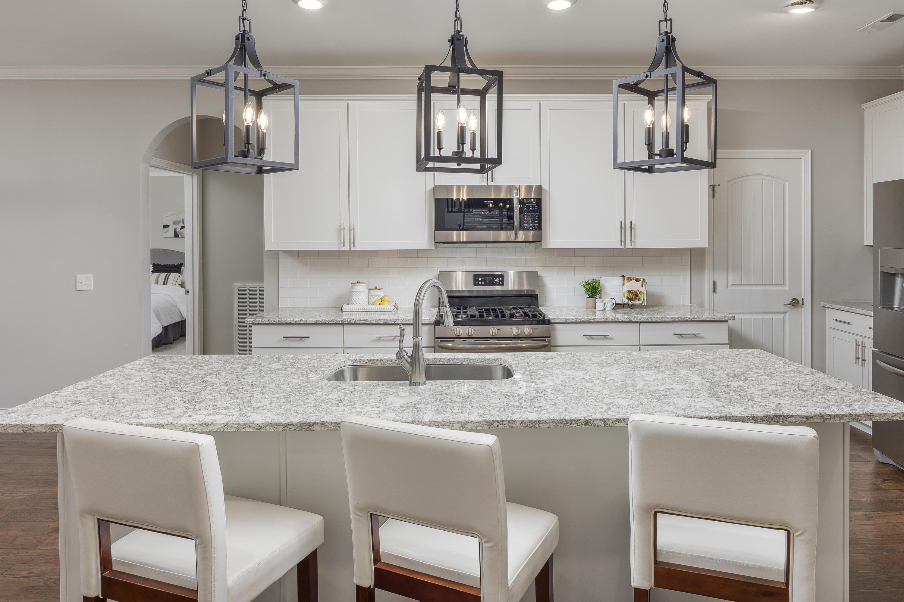 1524 Buttonwood Loop