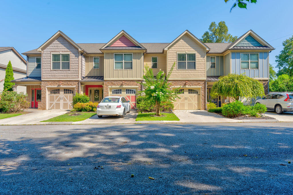 81 Orchard Lane