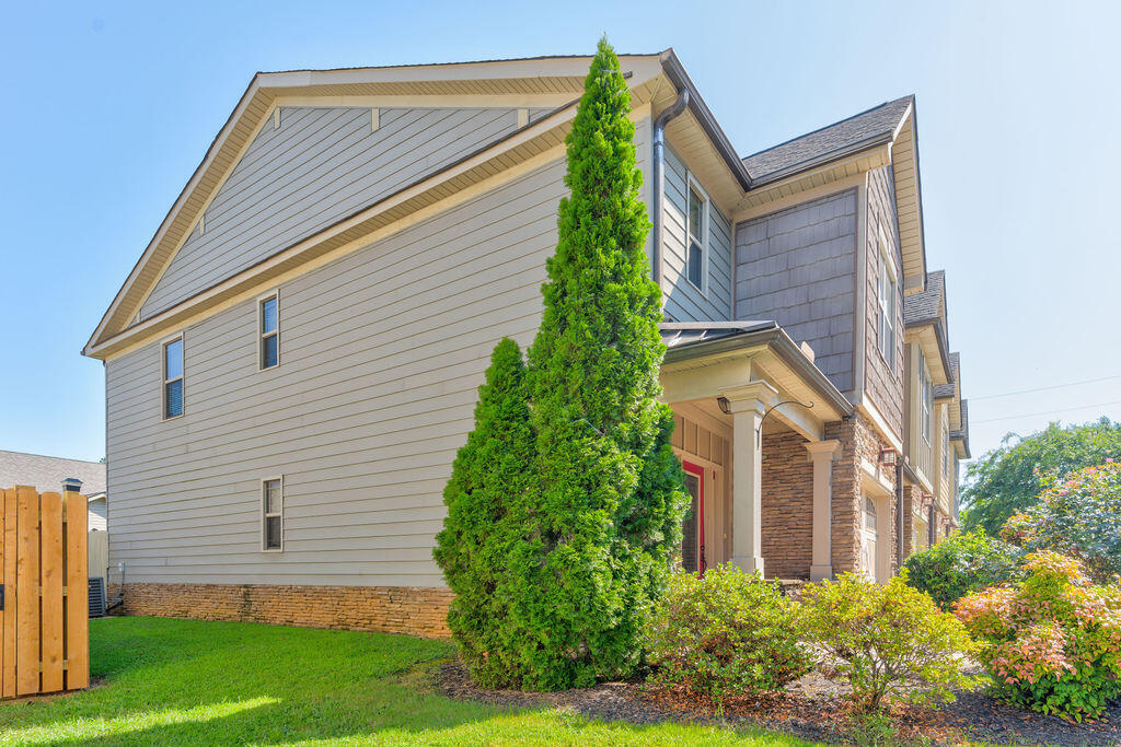 81 Orchard Lane