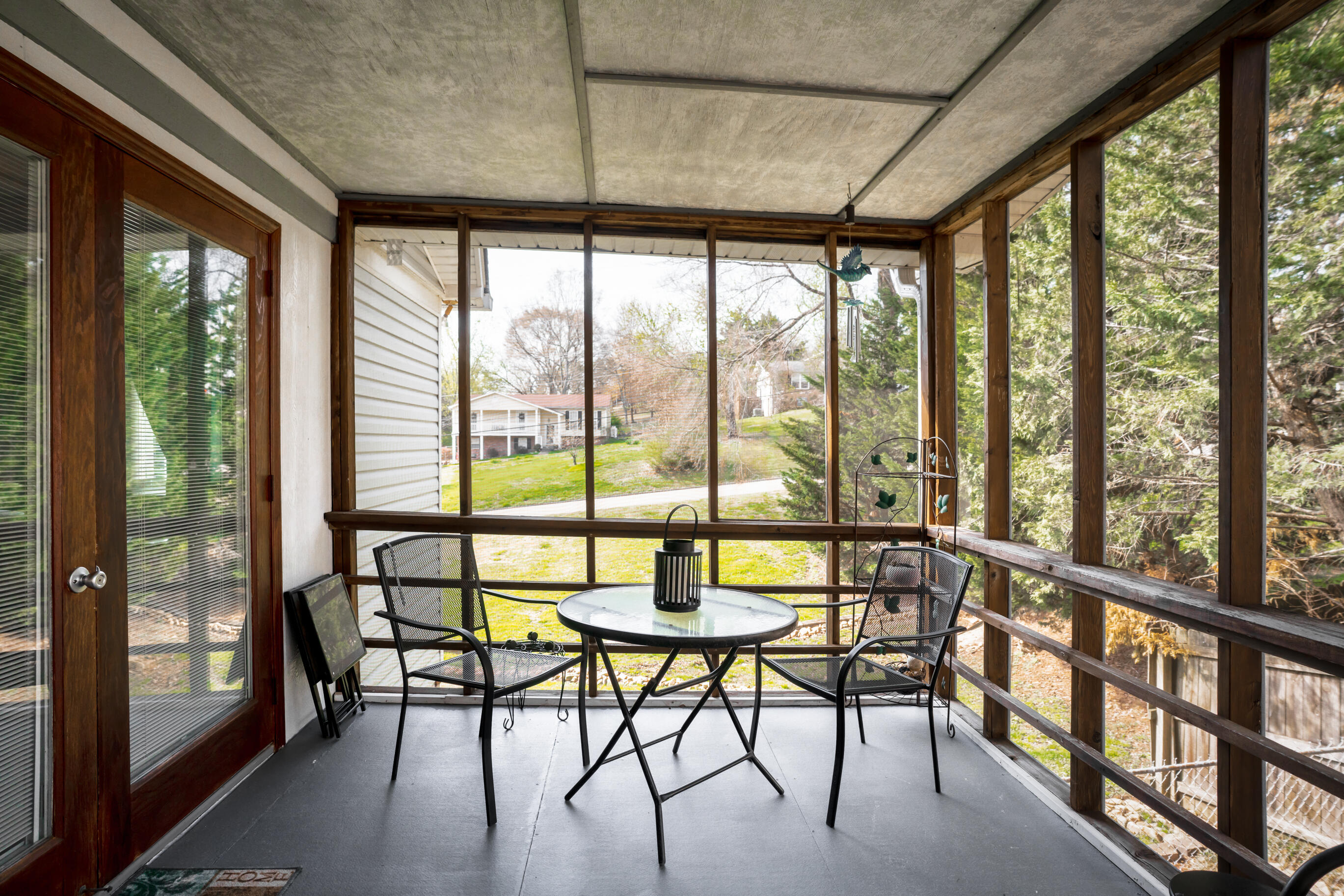 2125 Dallas Lake Road